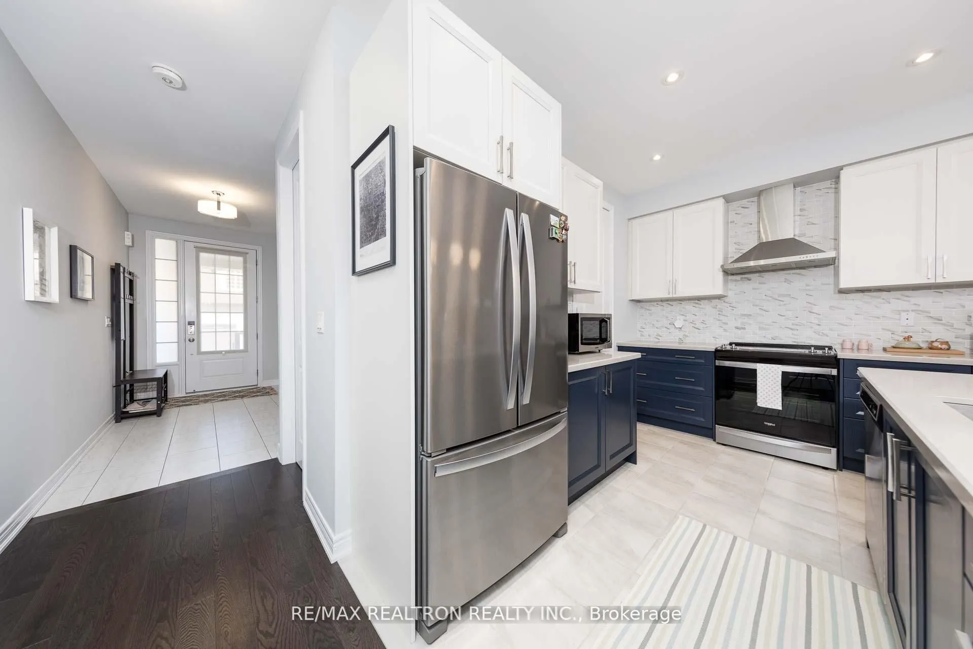 11 Howard Williams Court