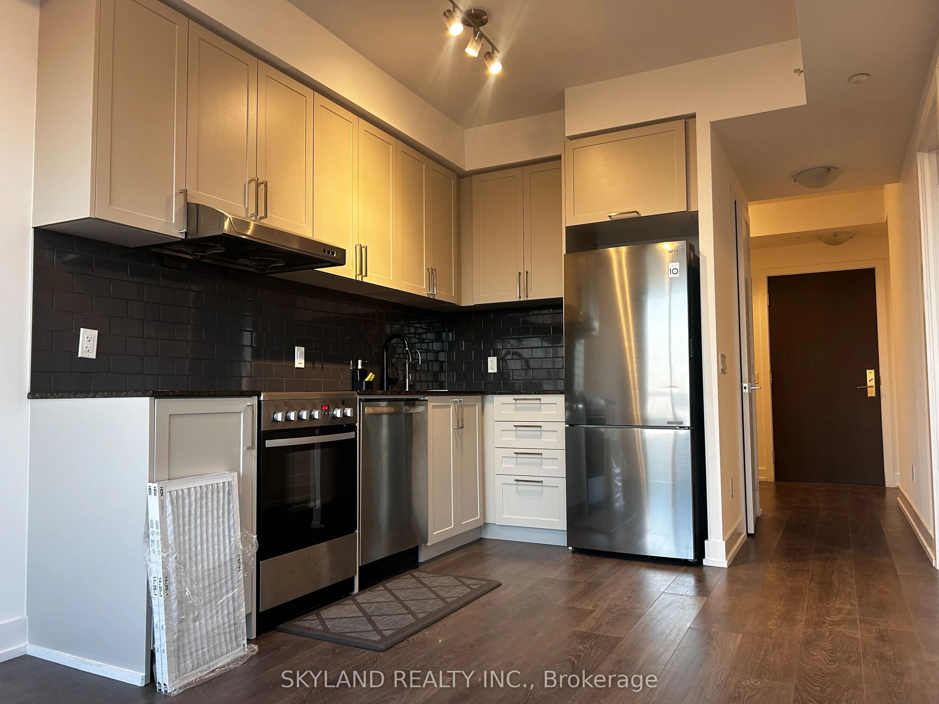 268 Buchanan Drive, #609E