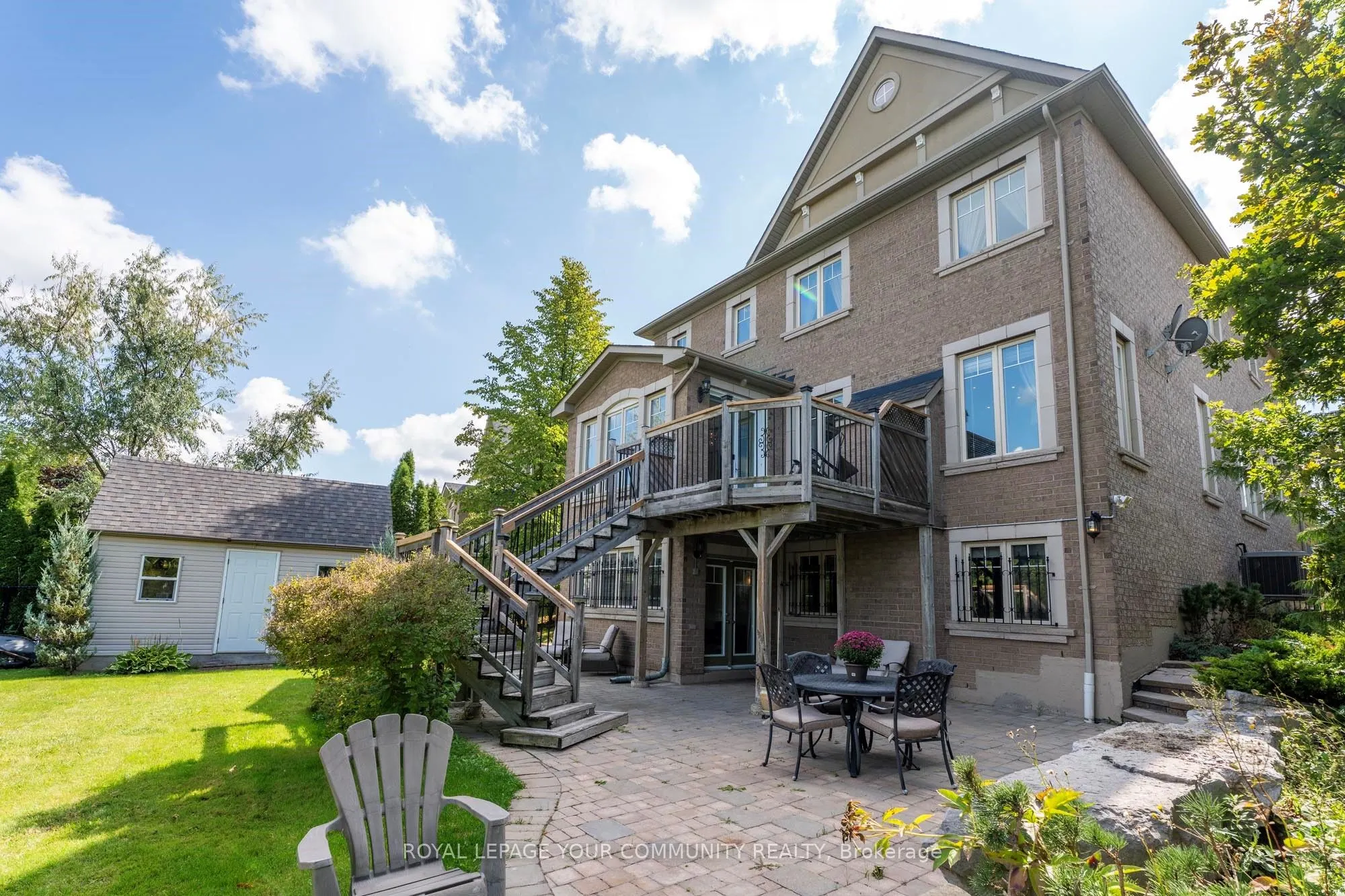 35 VANDERVOORT Drive