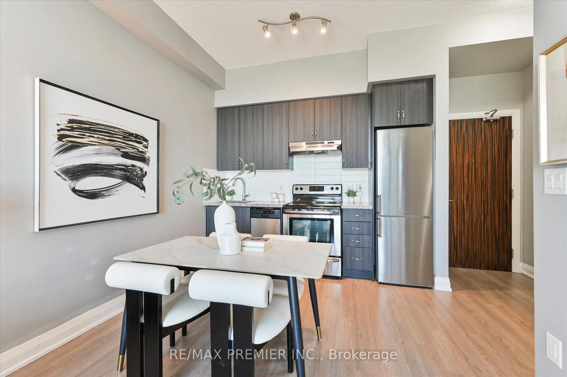 8763 Bayview Avenue, #715