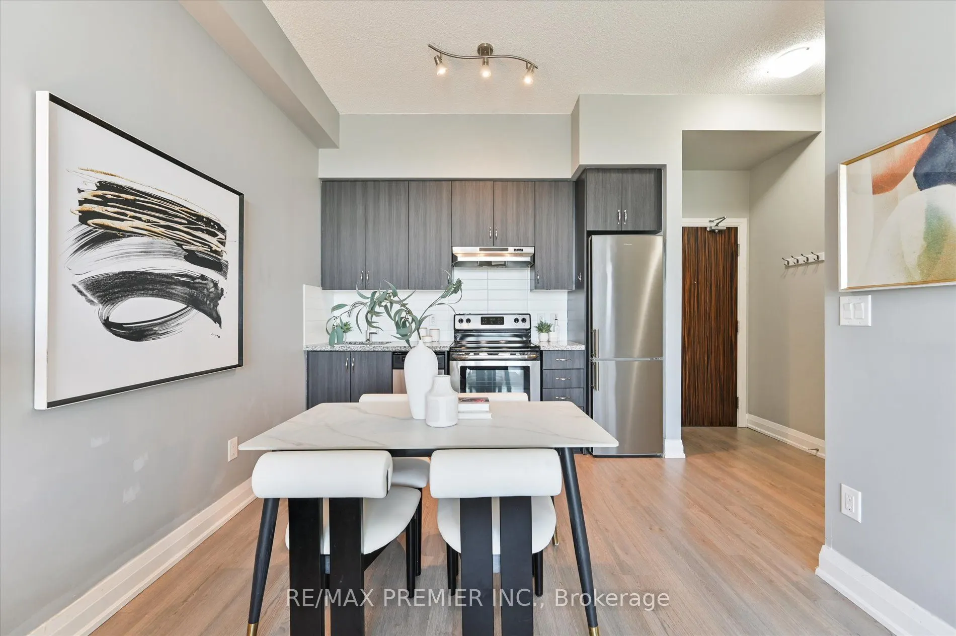 8763 Bayview Avenue, #715