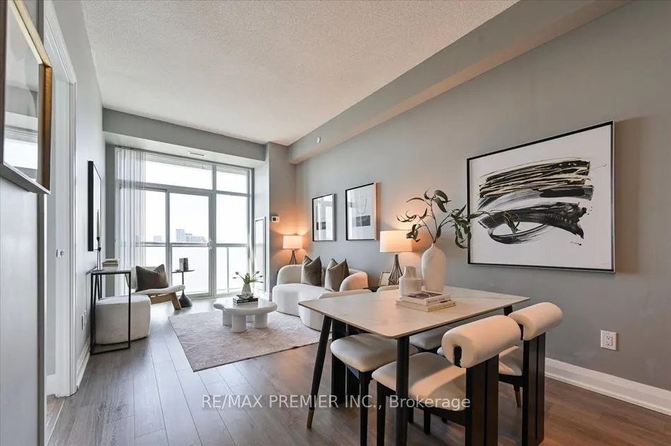 8763 Bayview Avenue, #715