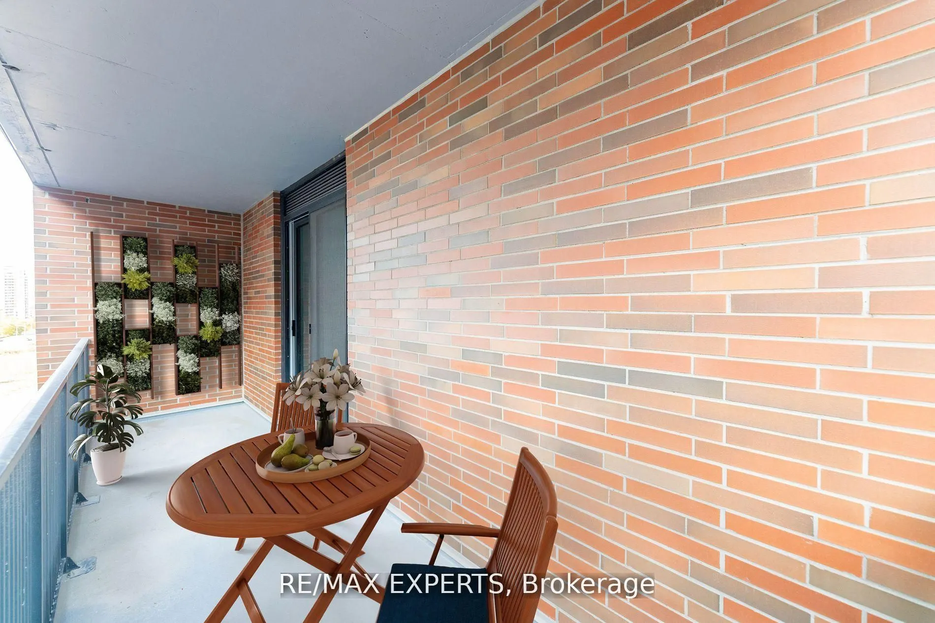 38 Simcoe Promenade, #608C