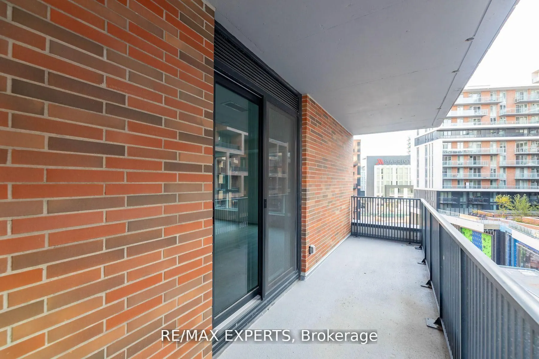 38 Simcoe Promenade, #608C
