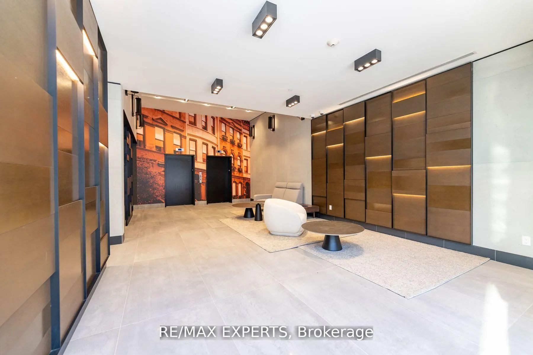 38 Simcoe Promenade, #608C