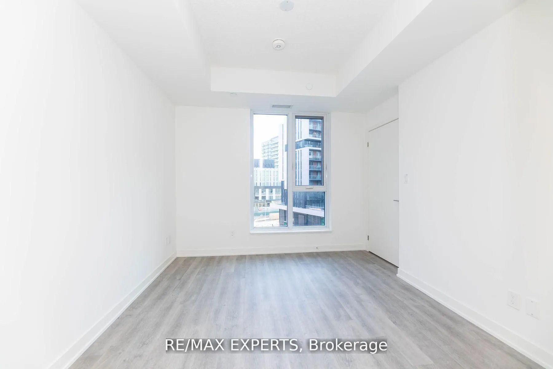 38 Simcoe Promenade, #608C
