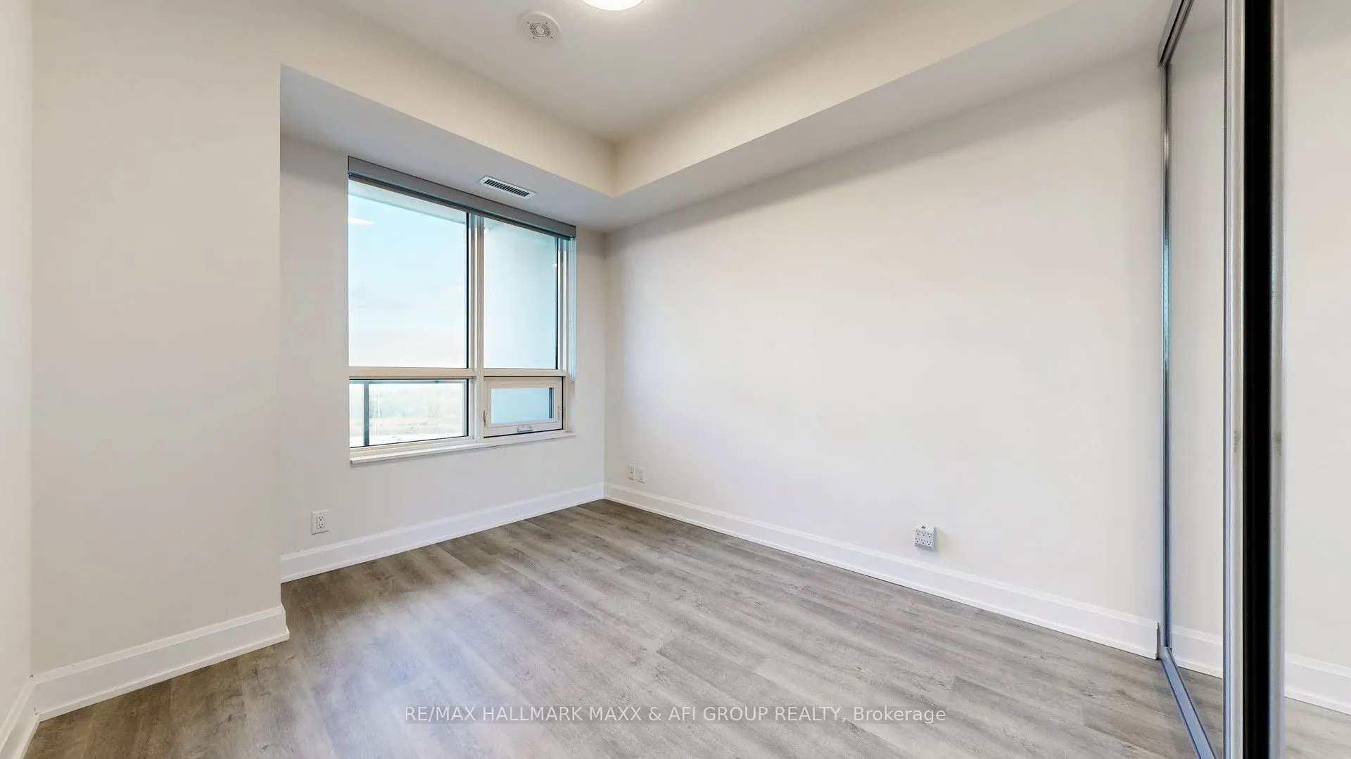 12 Gandhi Lane, #1207
