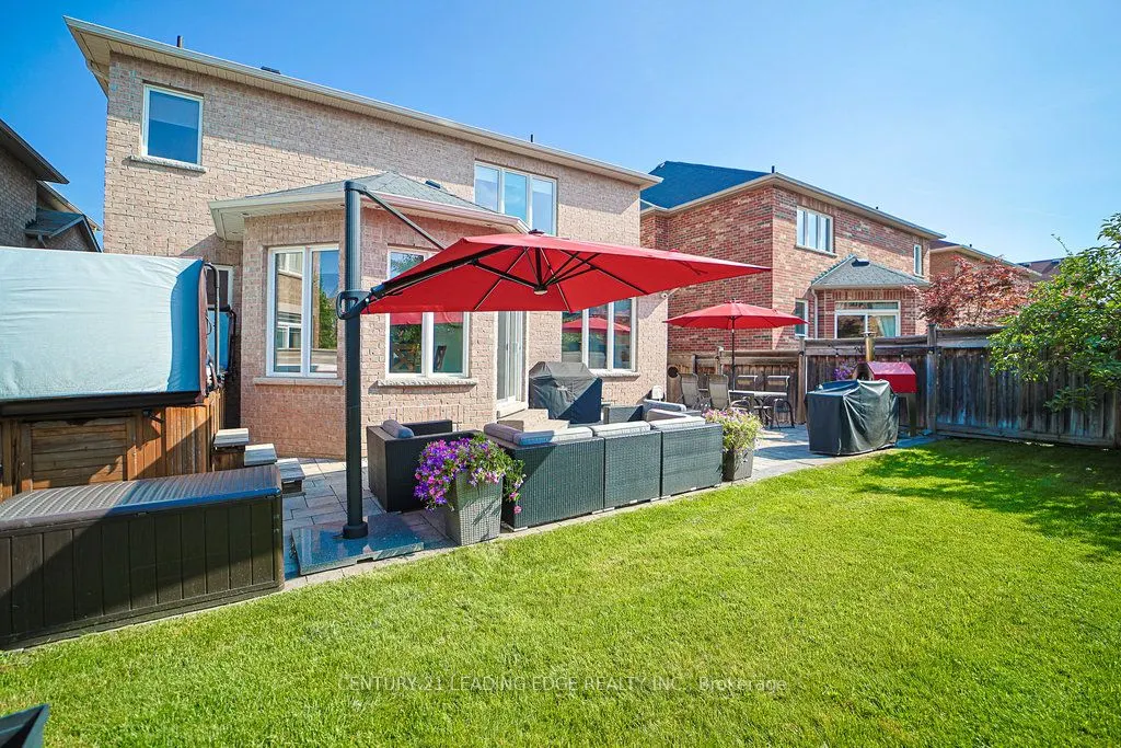 204 Ivy Jay Crescent