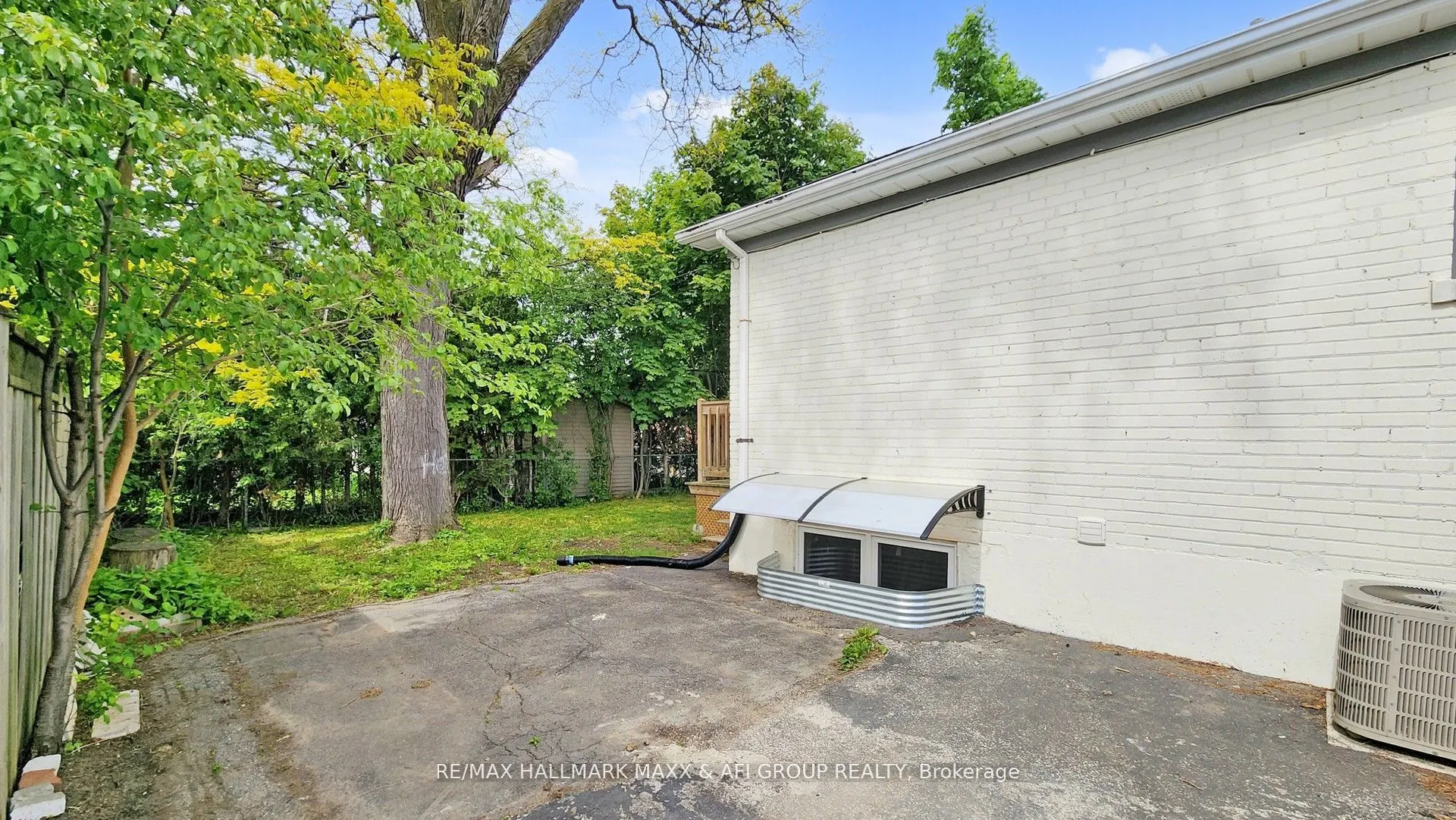 319 Taylor Mills Drive N