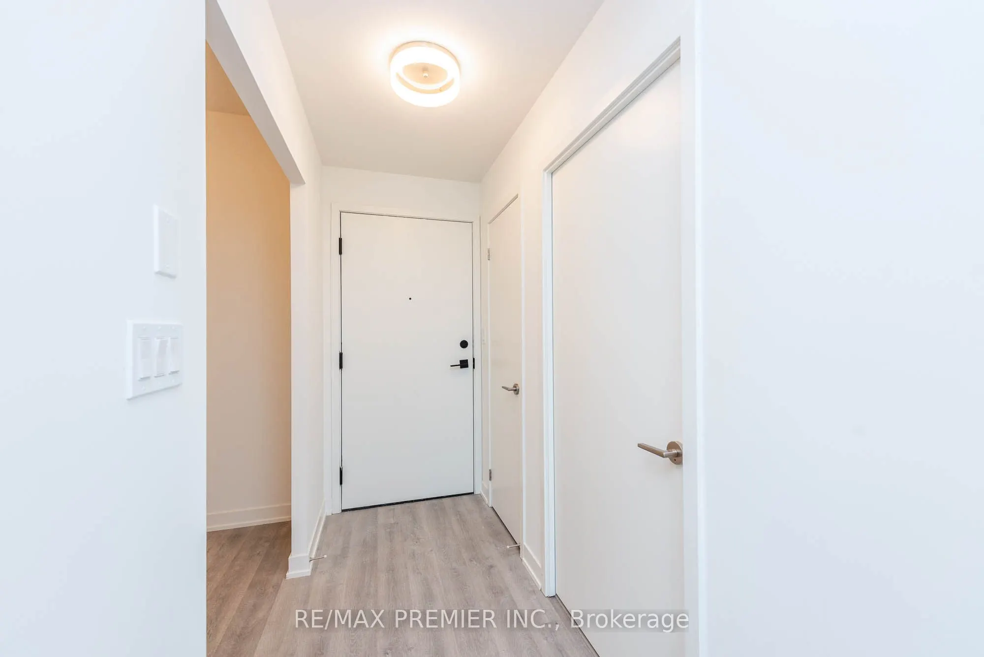 8119 Birchmount Road, #1116A