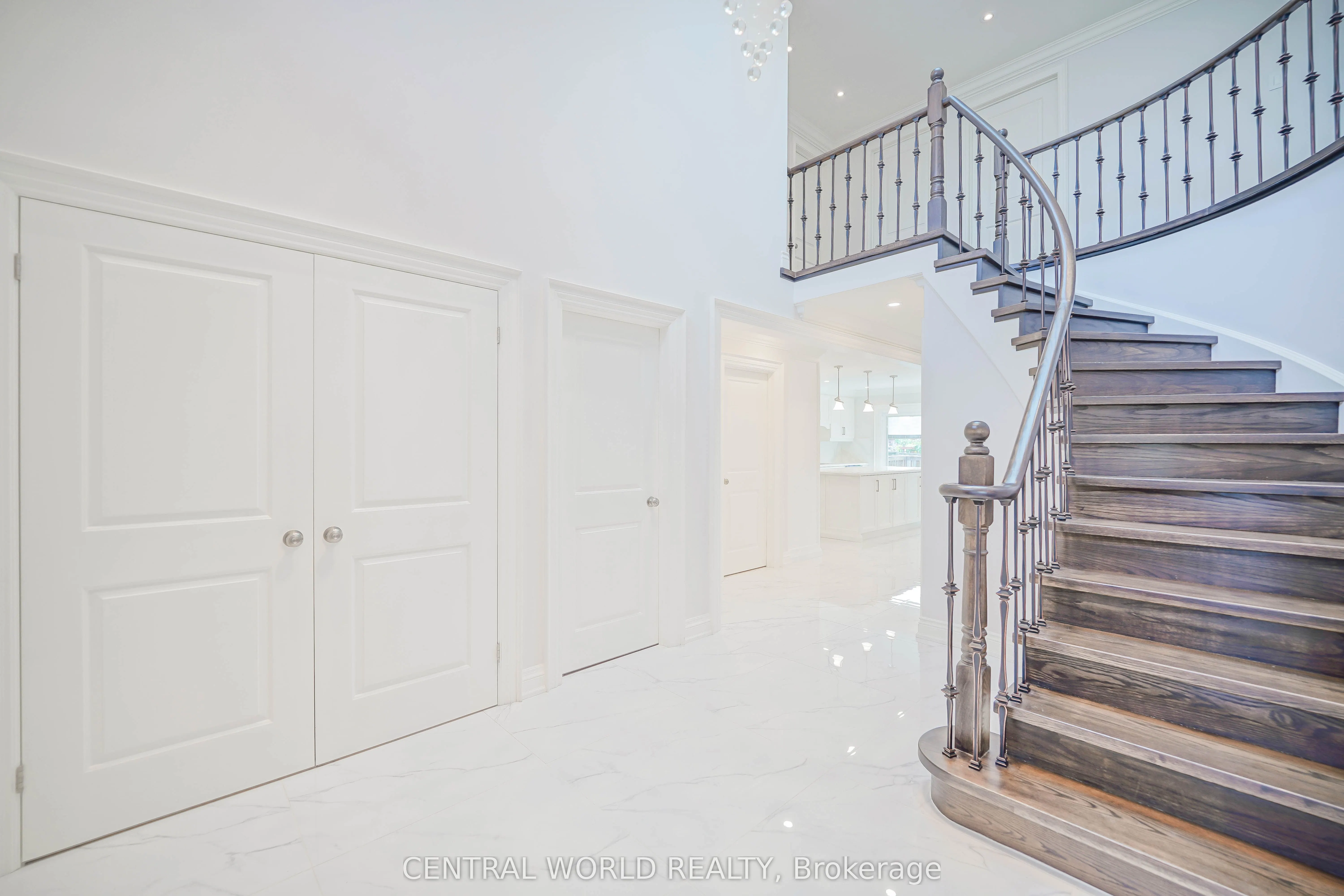 28 Teddington Avenue