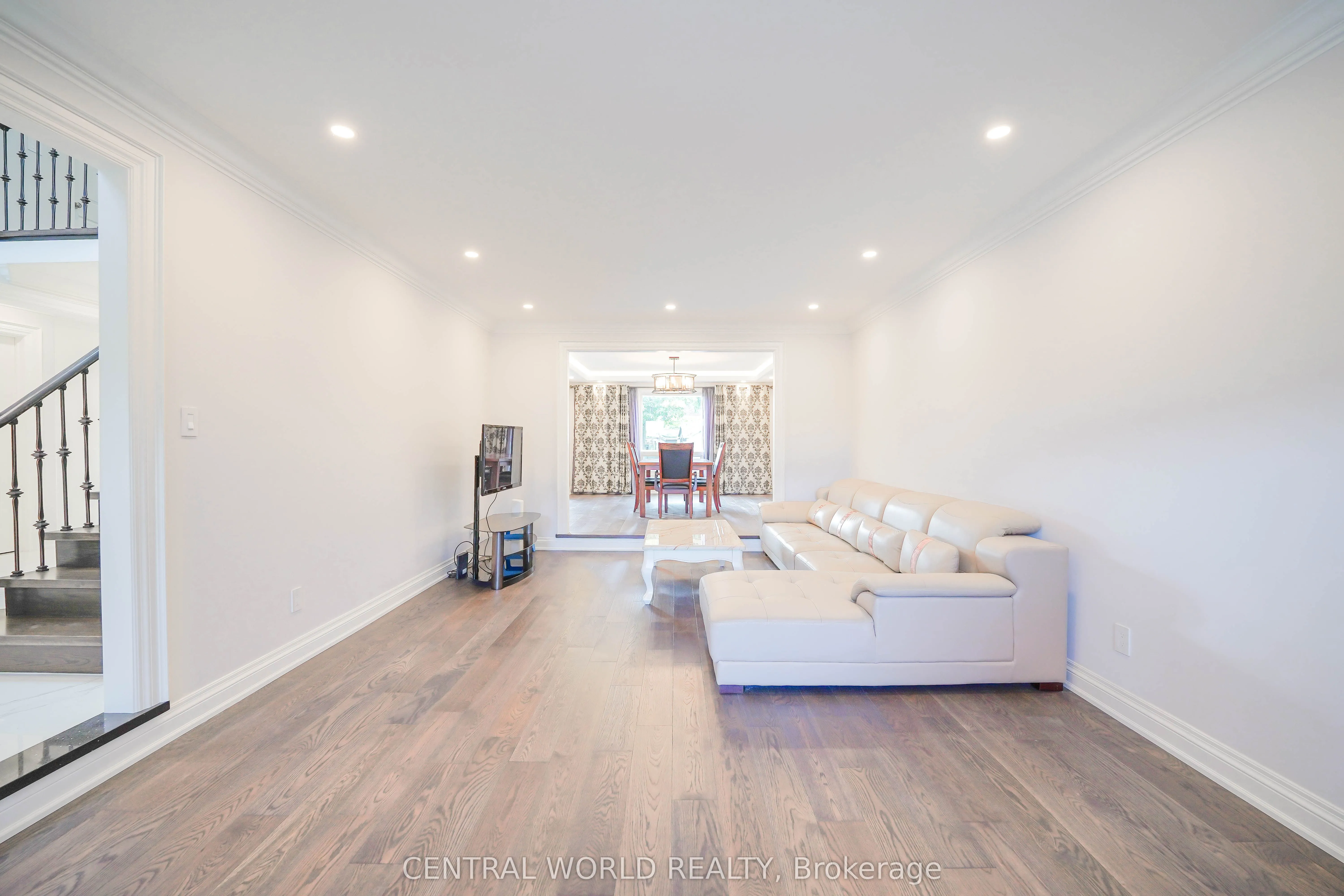 28 Teddington Avenue