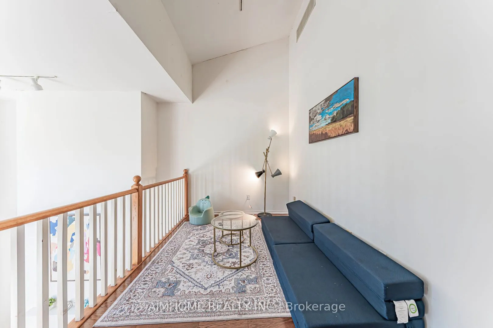 455 North Lake Road N