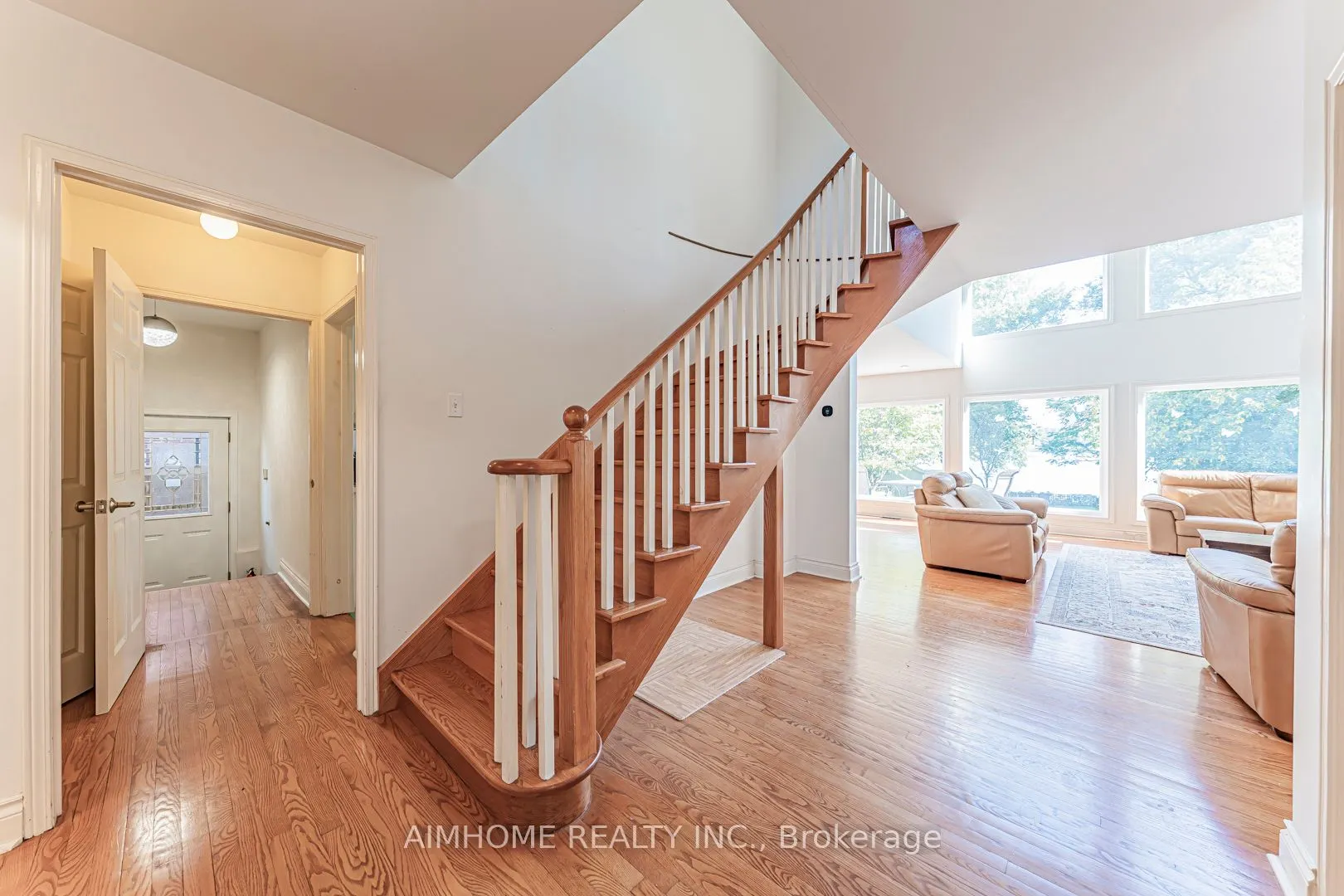 455 North Lake Road N