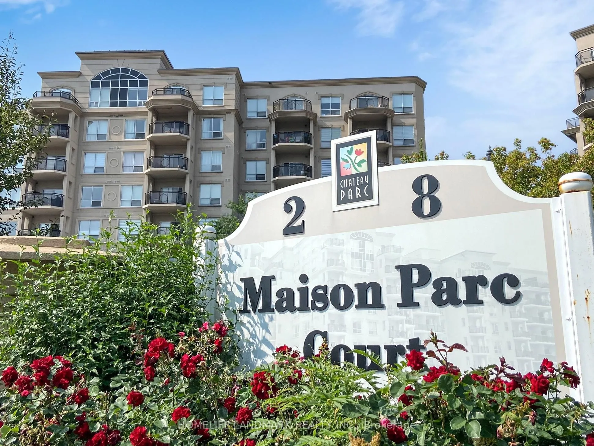 8 Maison Parc Court, #619
