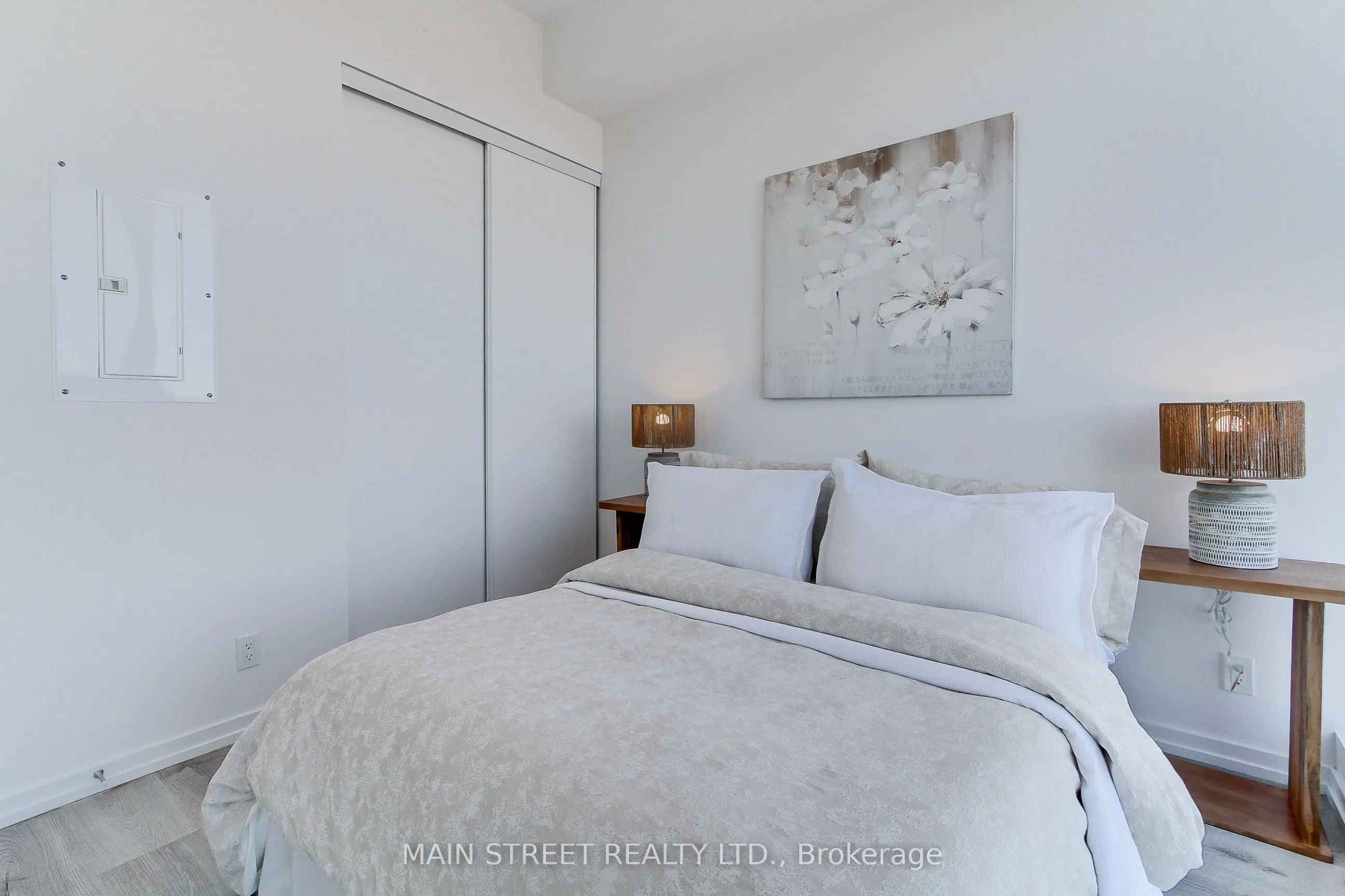 1000 Portage Parkway, #4502