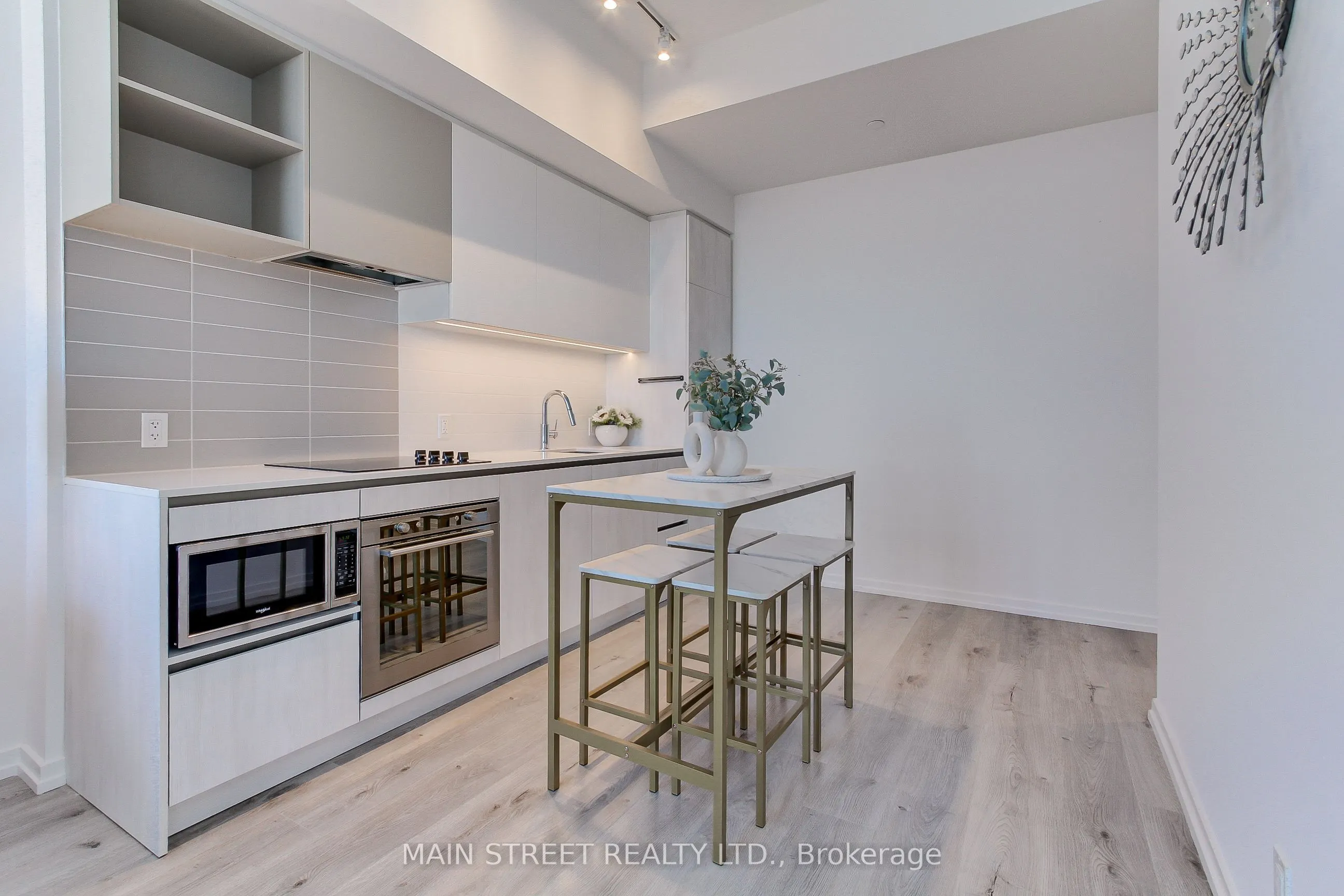 1000 Portage Parkway, #4502