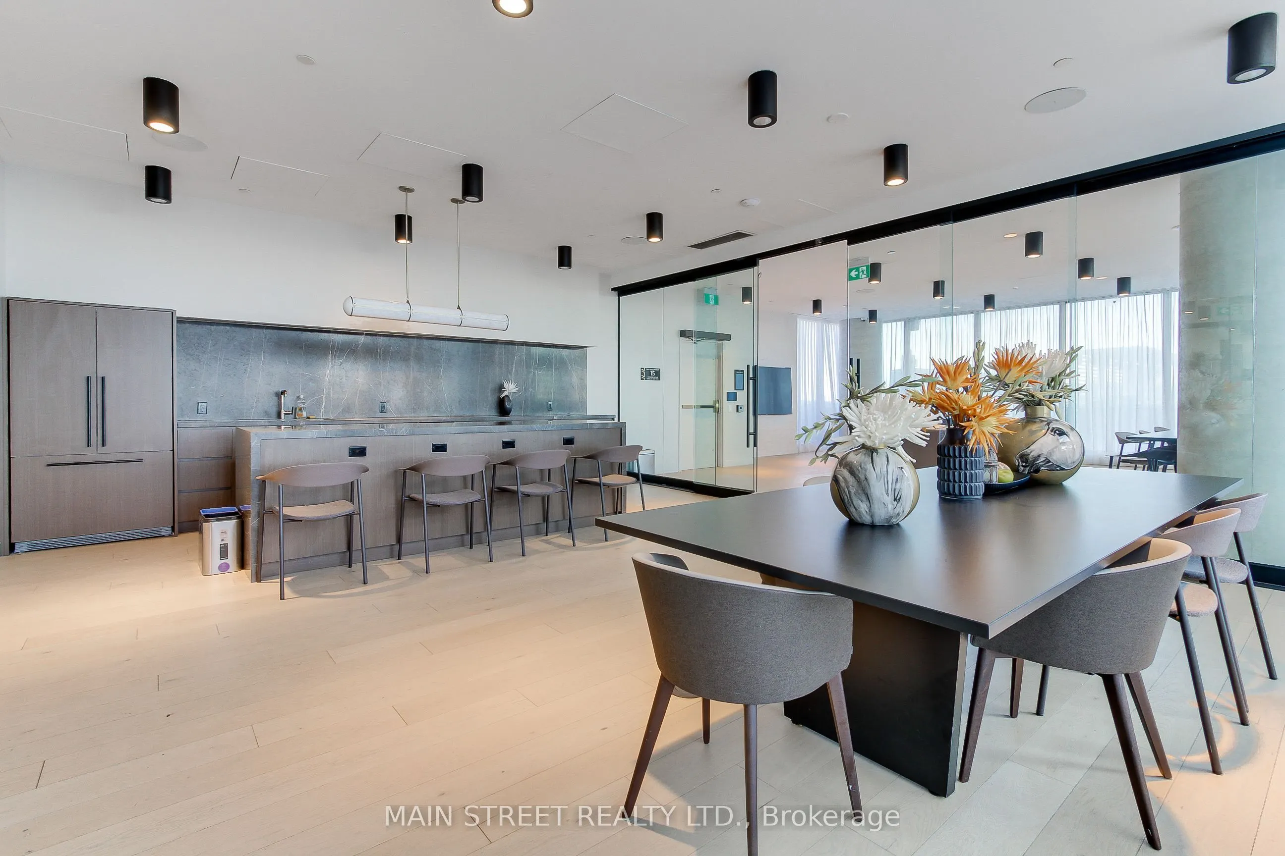 1000 Portage Parkway, #4502