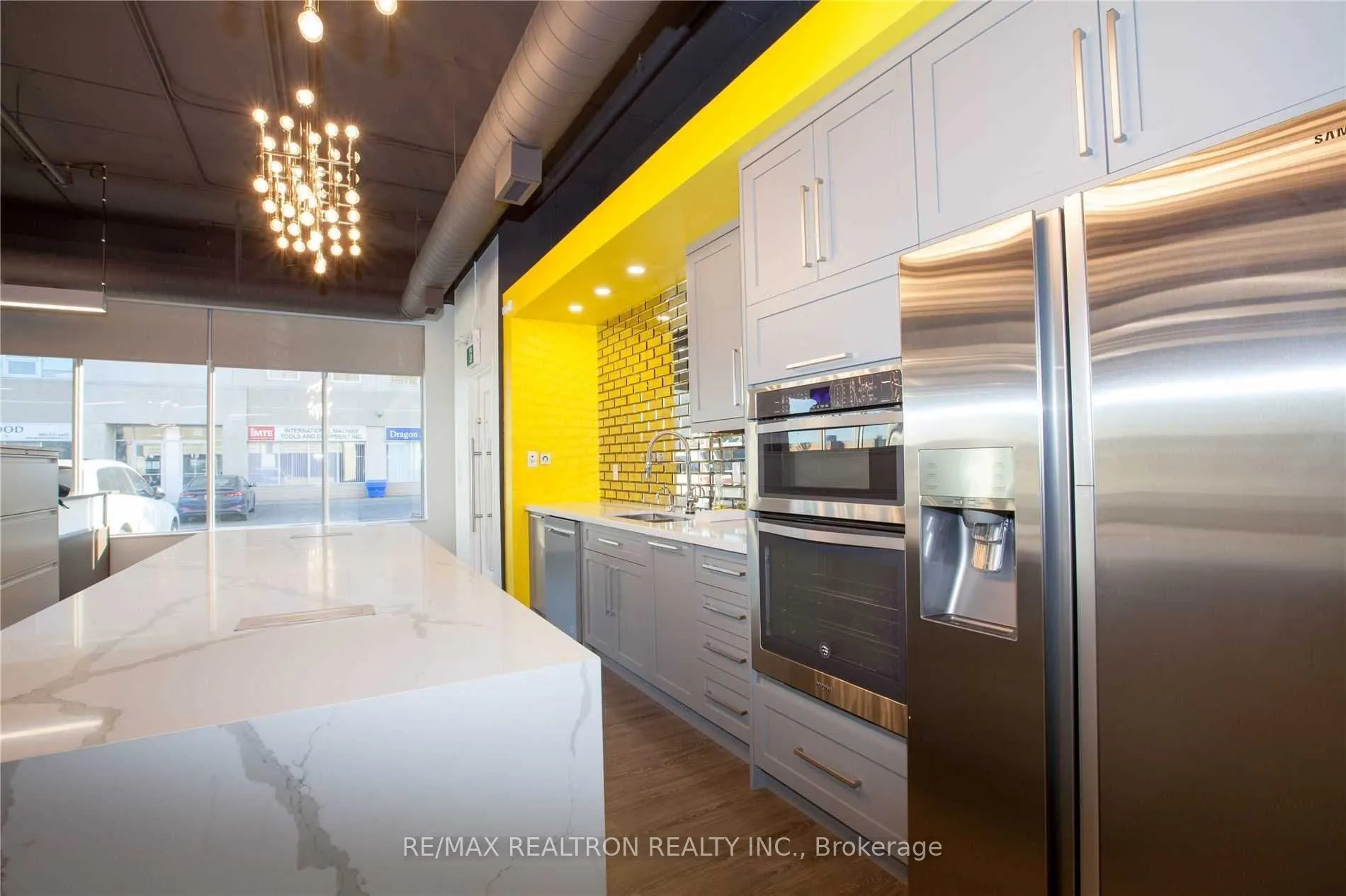 636 Edward Avenue, #1