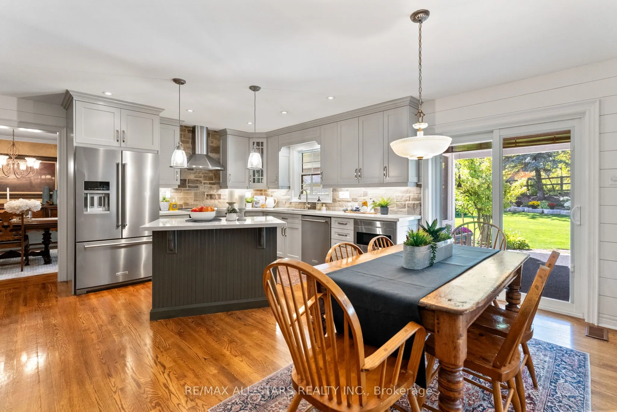 24 Colonel Sharpe Crescent
