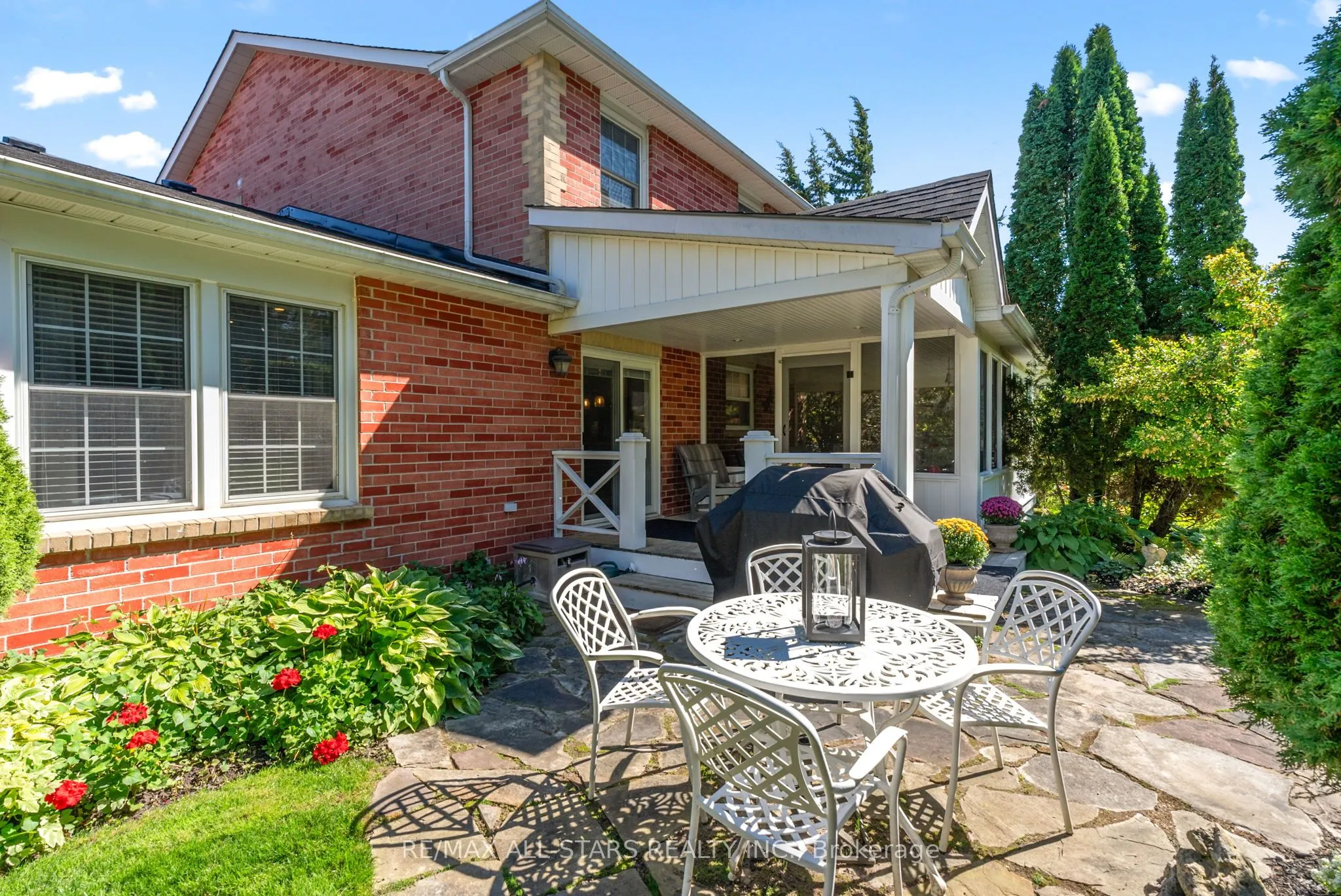 24 Colonel Sharpe Crescent