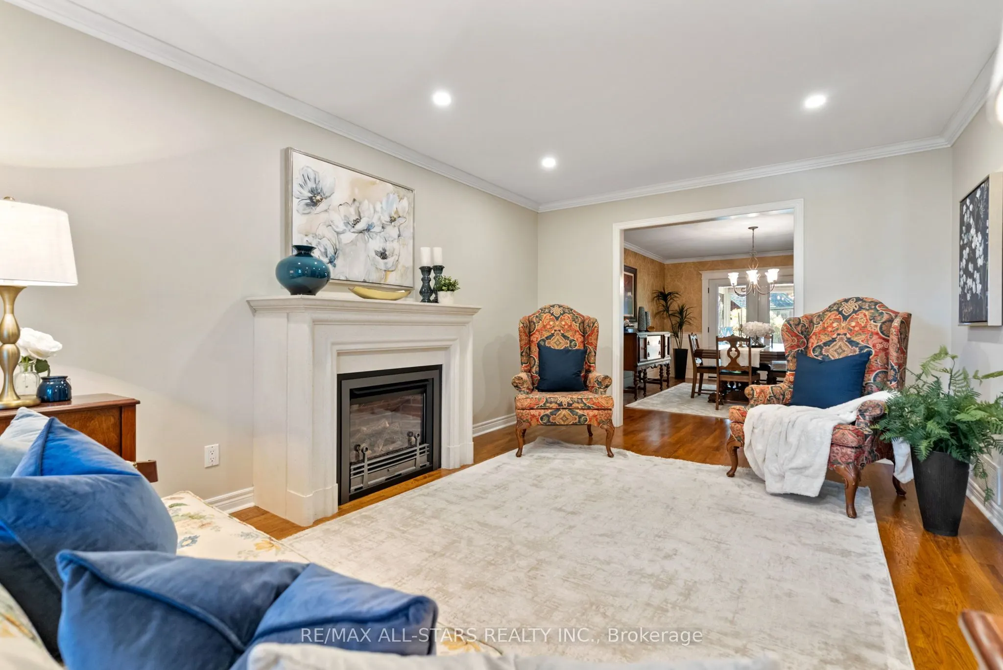 24 Colonel Sharpe Crescent