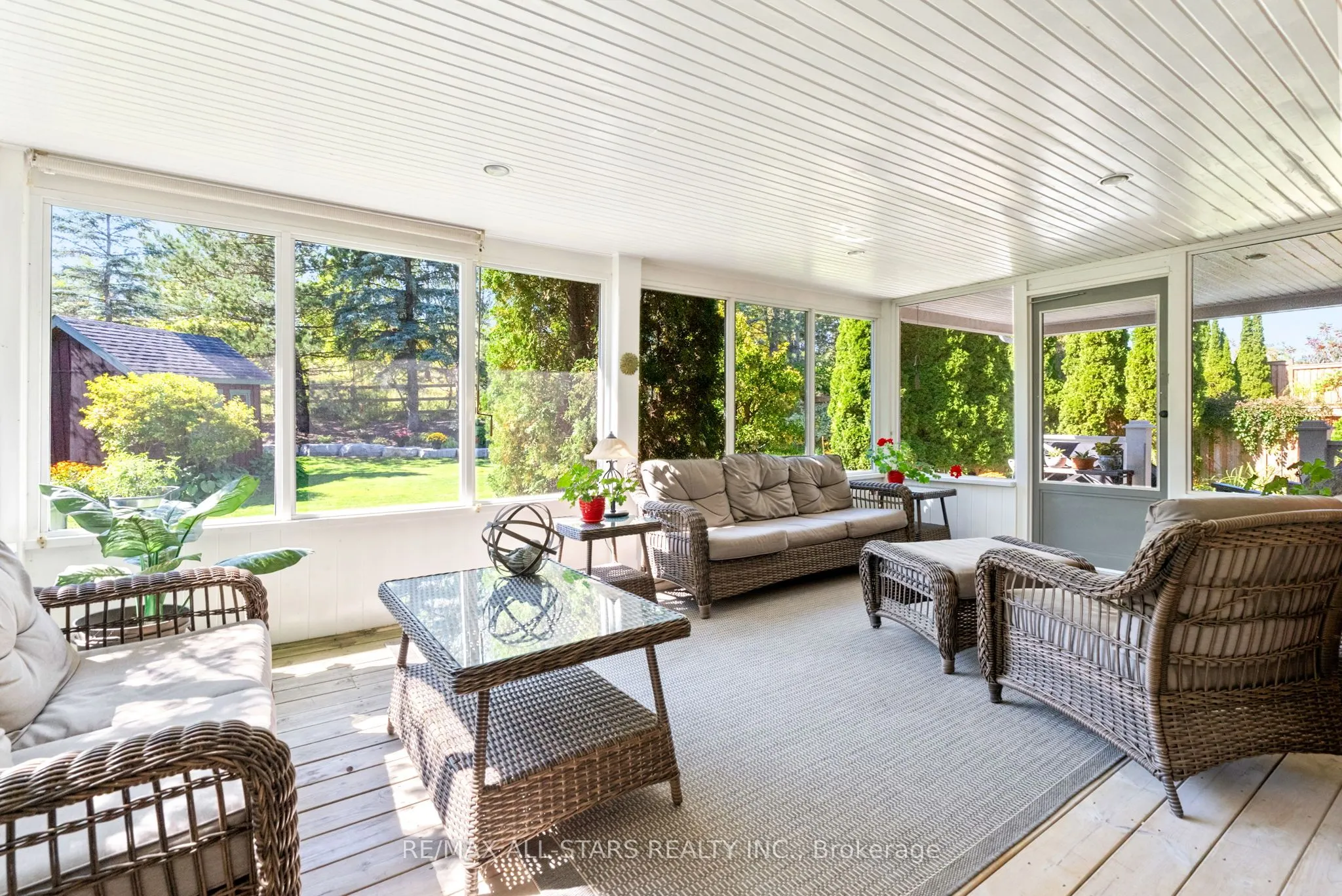 24 Colonel Sharpe Crescent