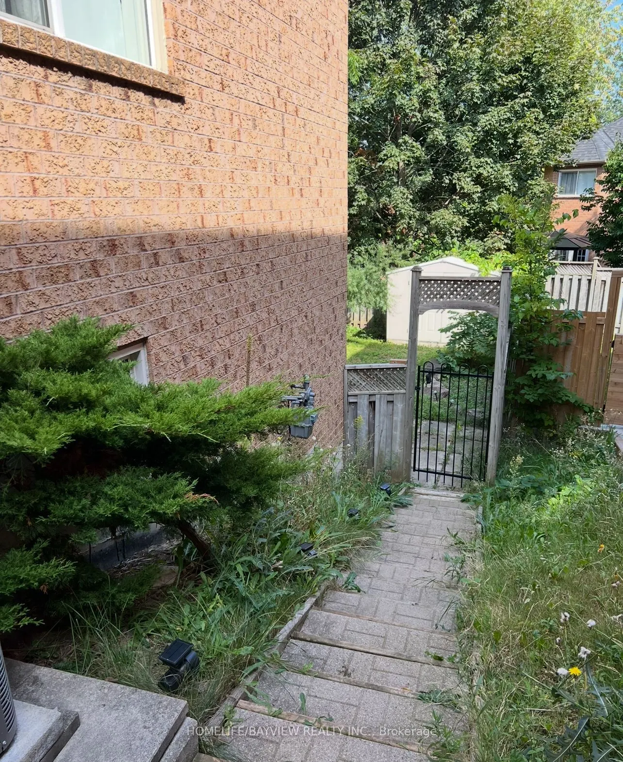 379 Carruthers Avenue, #BMNT