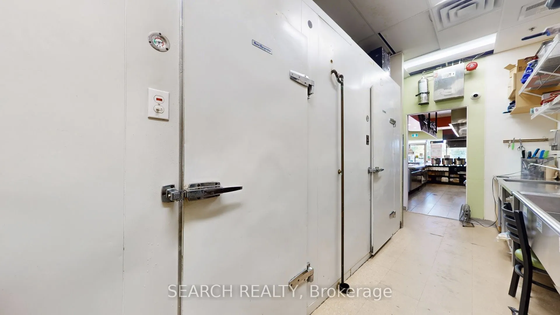 5100 Rutherford Road, #19