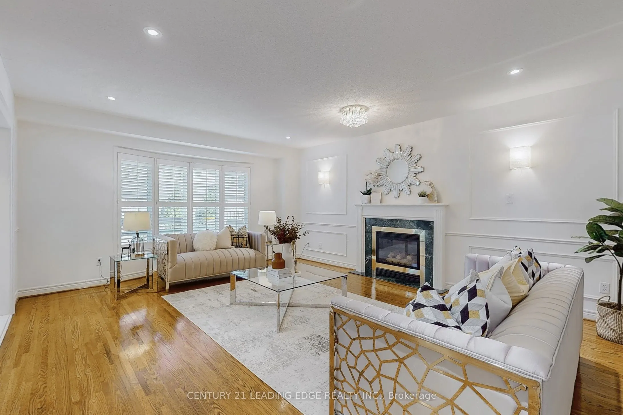 10 MACRILL Road