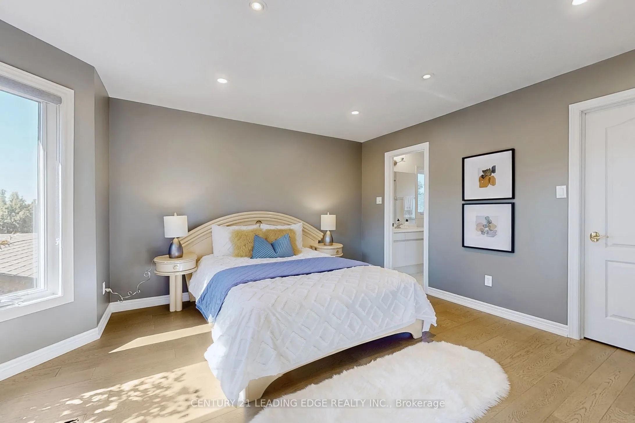 10 MACRILL Road