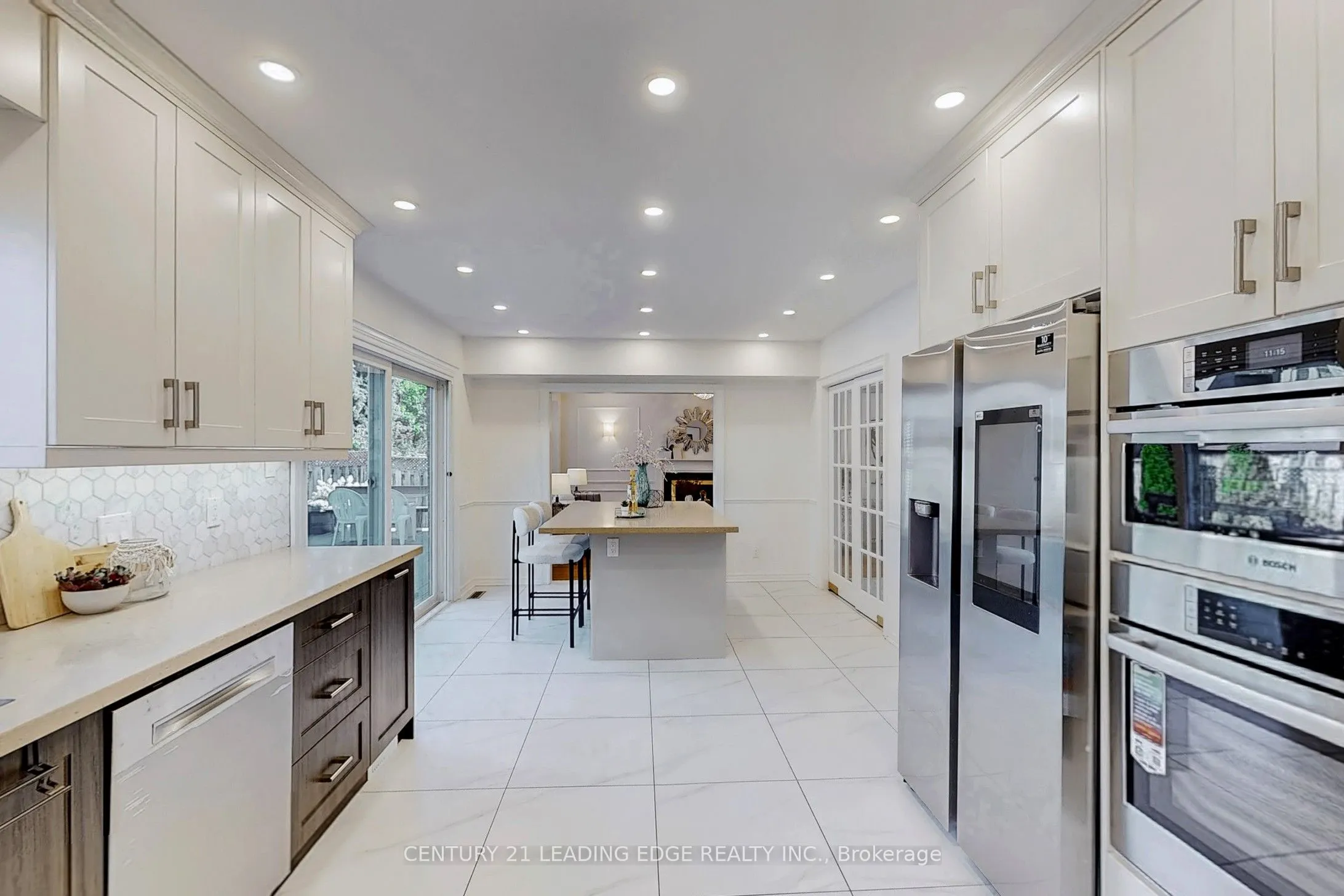 10 MACRILL Road