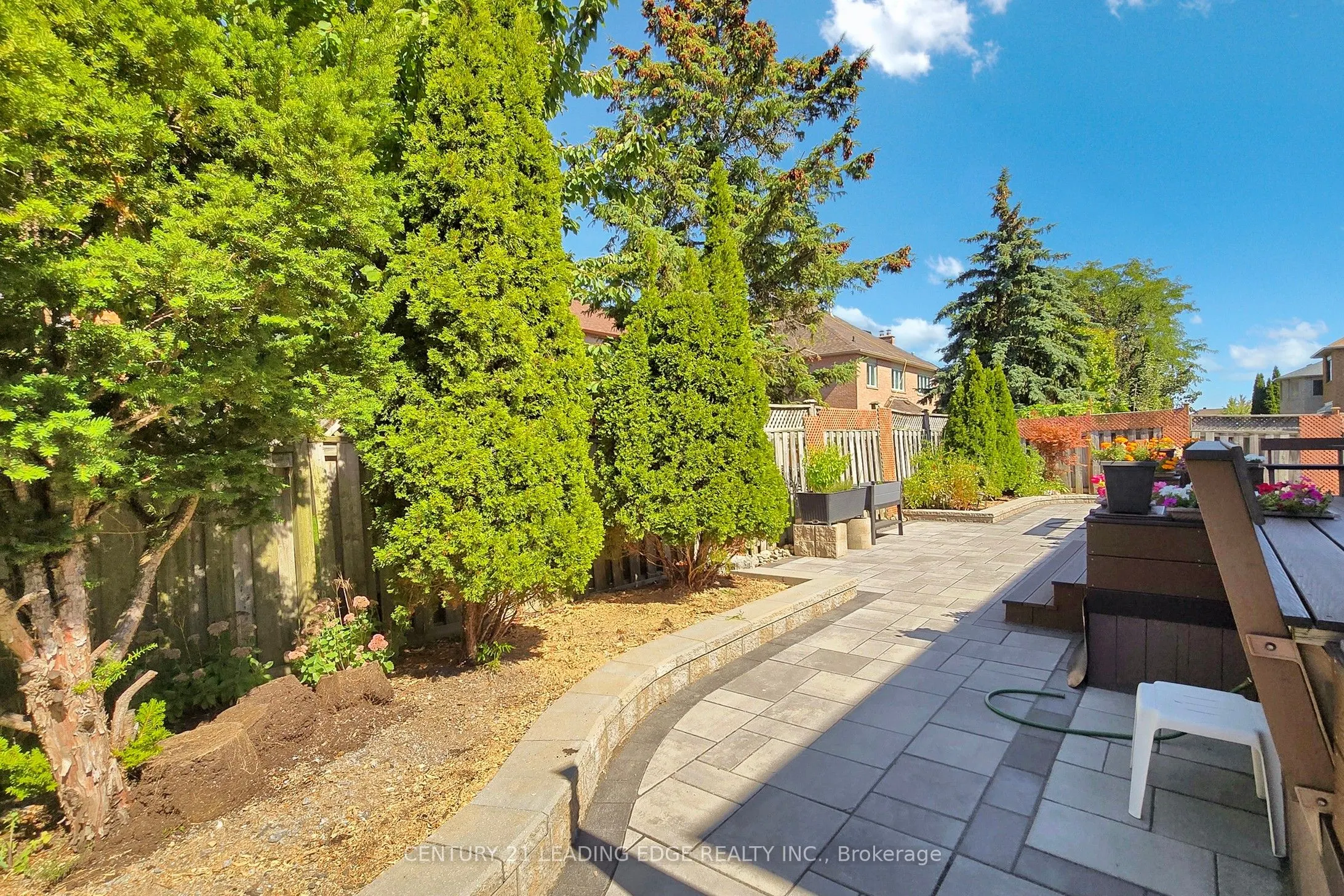 10 MACRILL Road