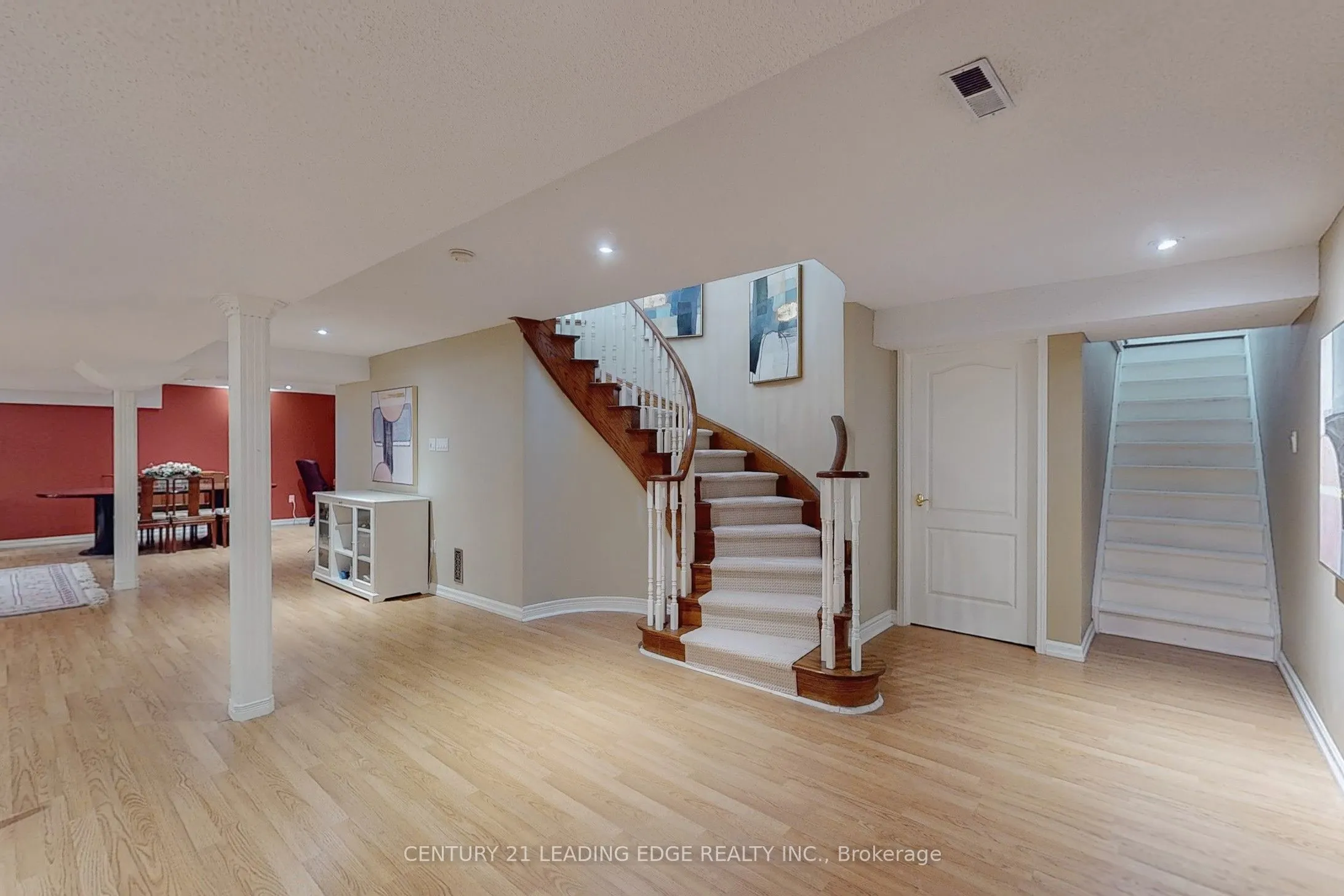 10 MACRILL Road
