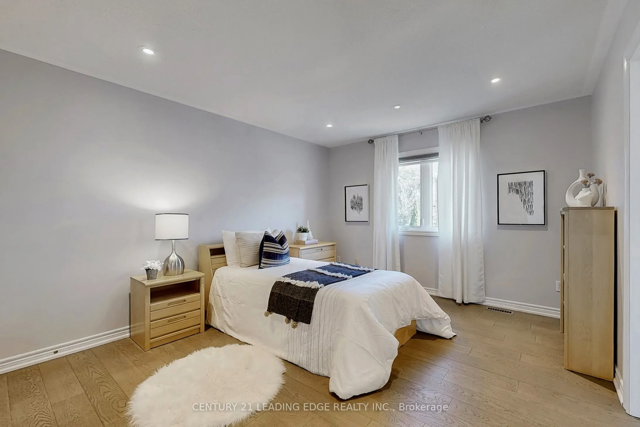 10 MACRILL Road
