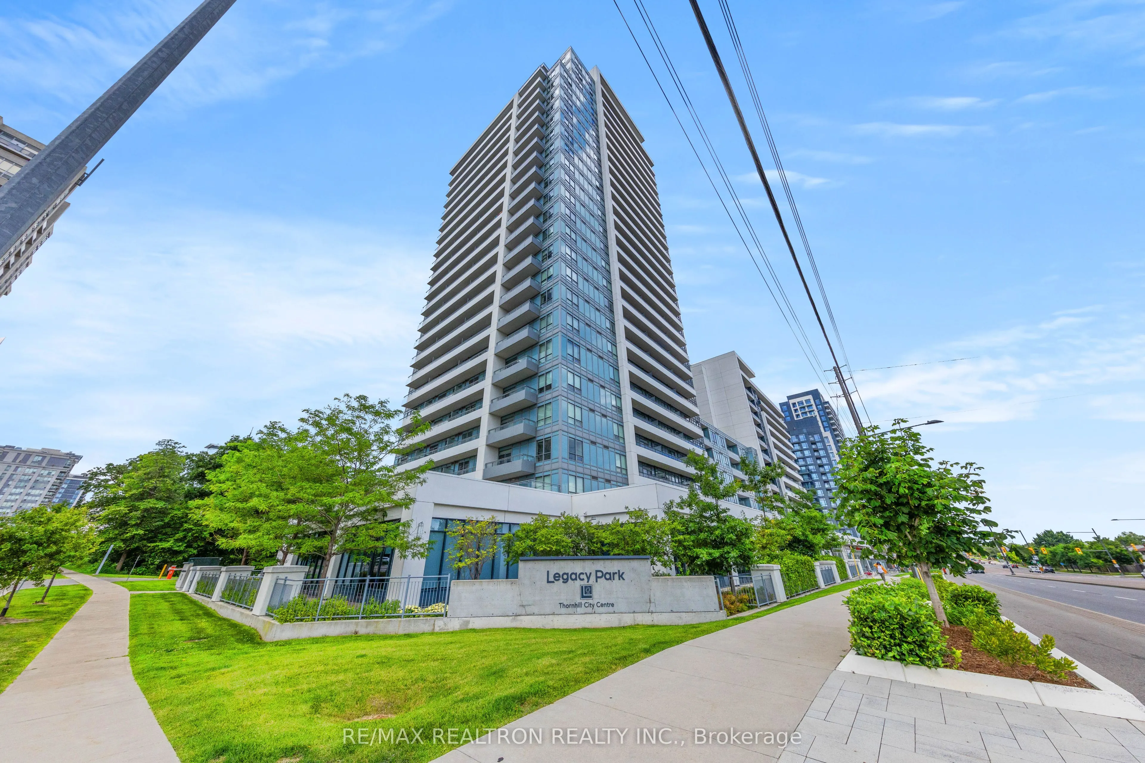 7890 Bathurst Street, #1206
