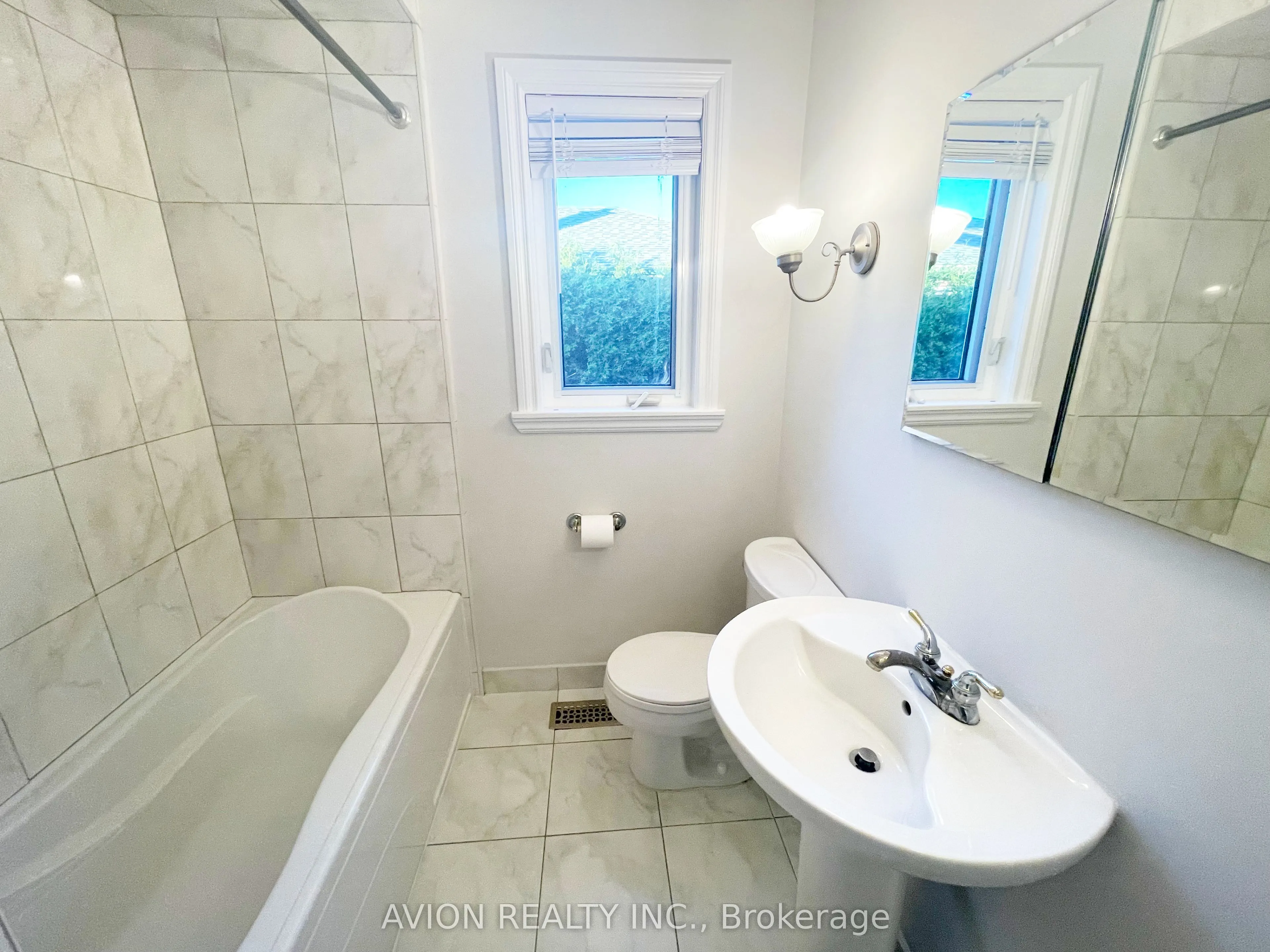 316 Gells Road, #Upper