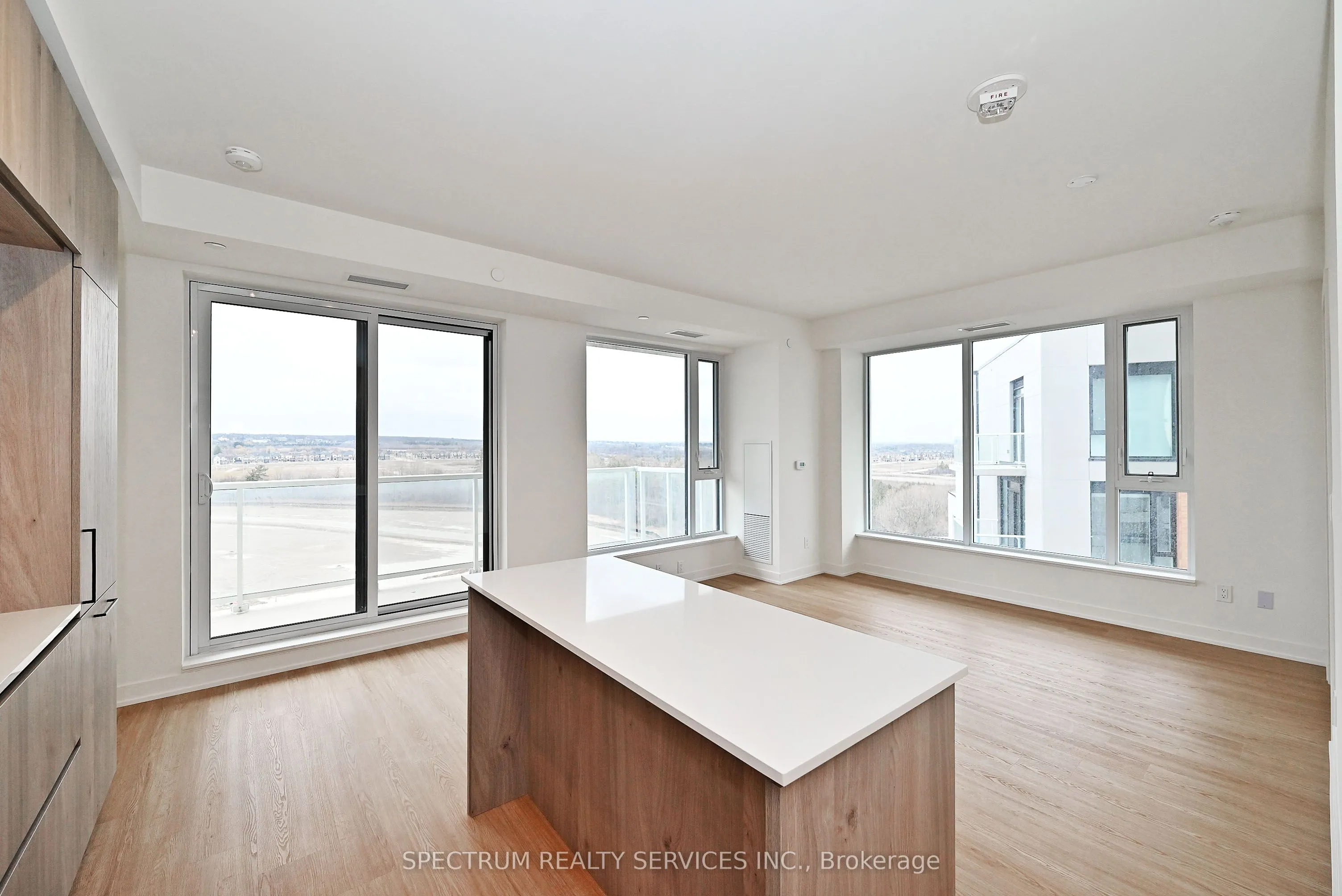 2 David Eyer Road, #1029