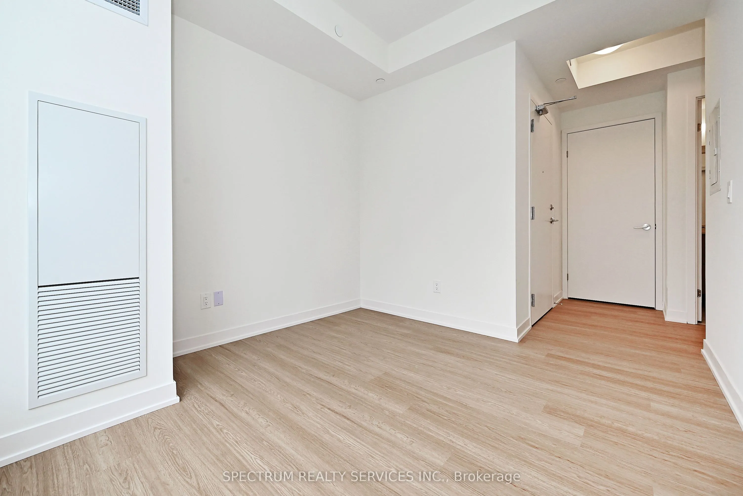 2 David Eyer Road, #1029