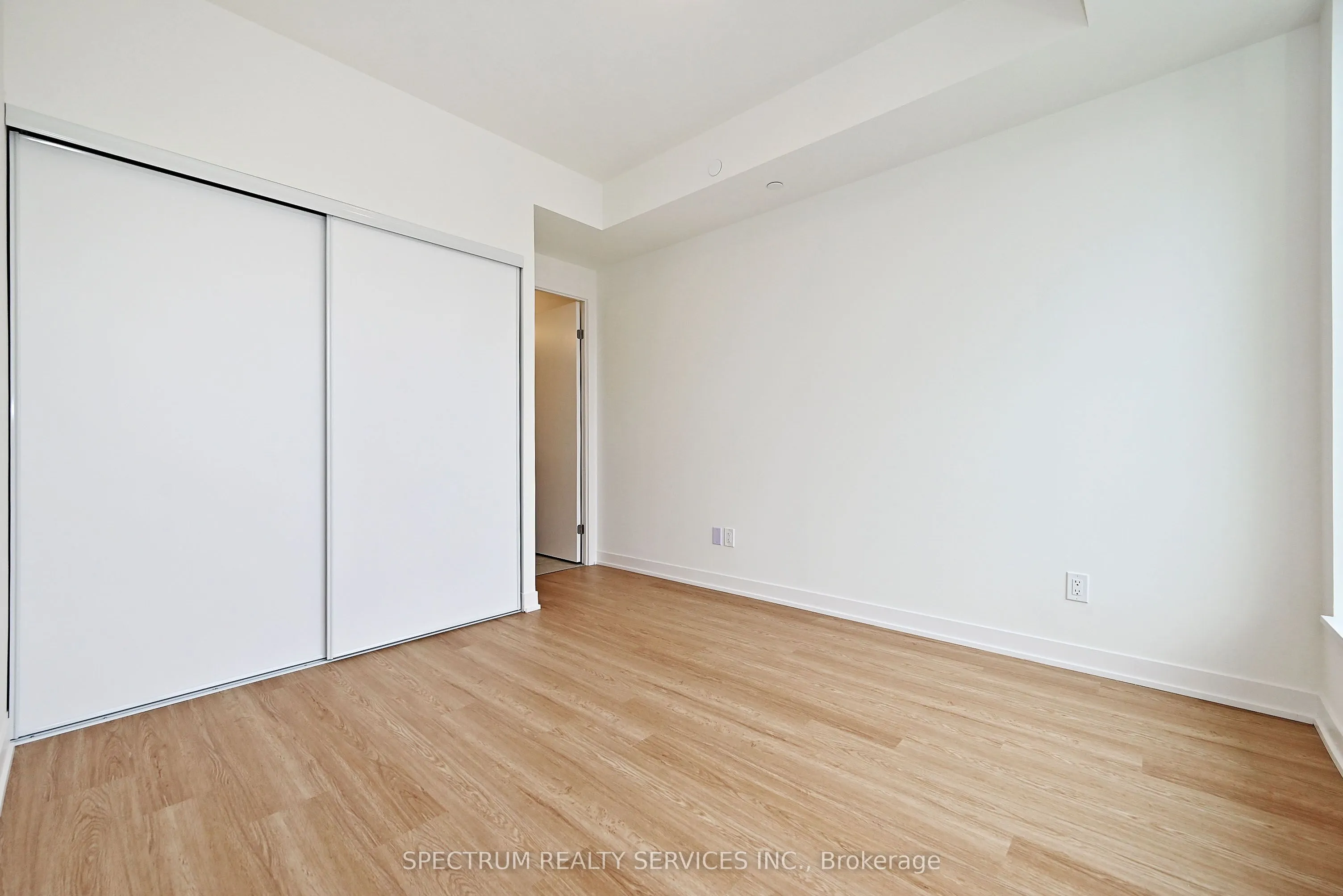 2 David Eyer Road, #1029