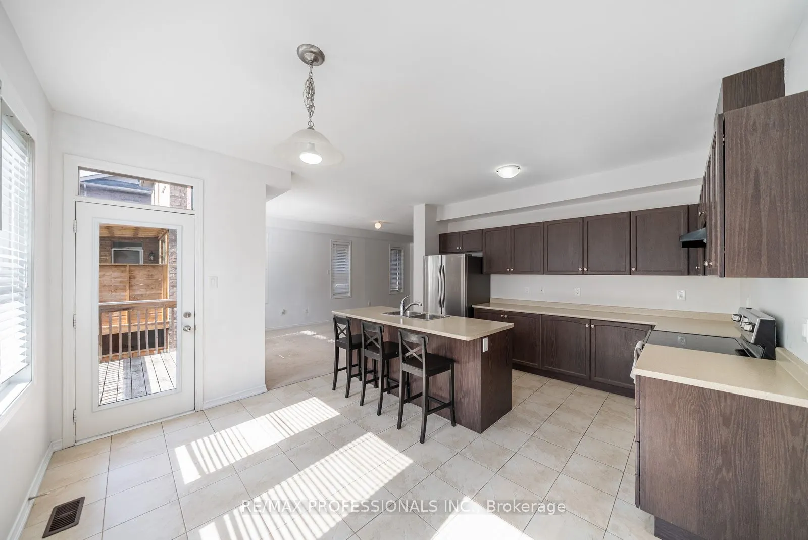 1017 Abram Court
