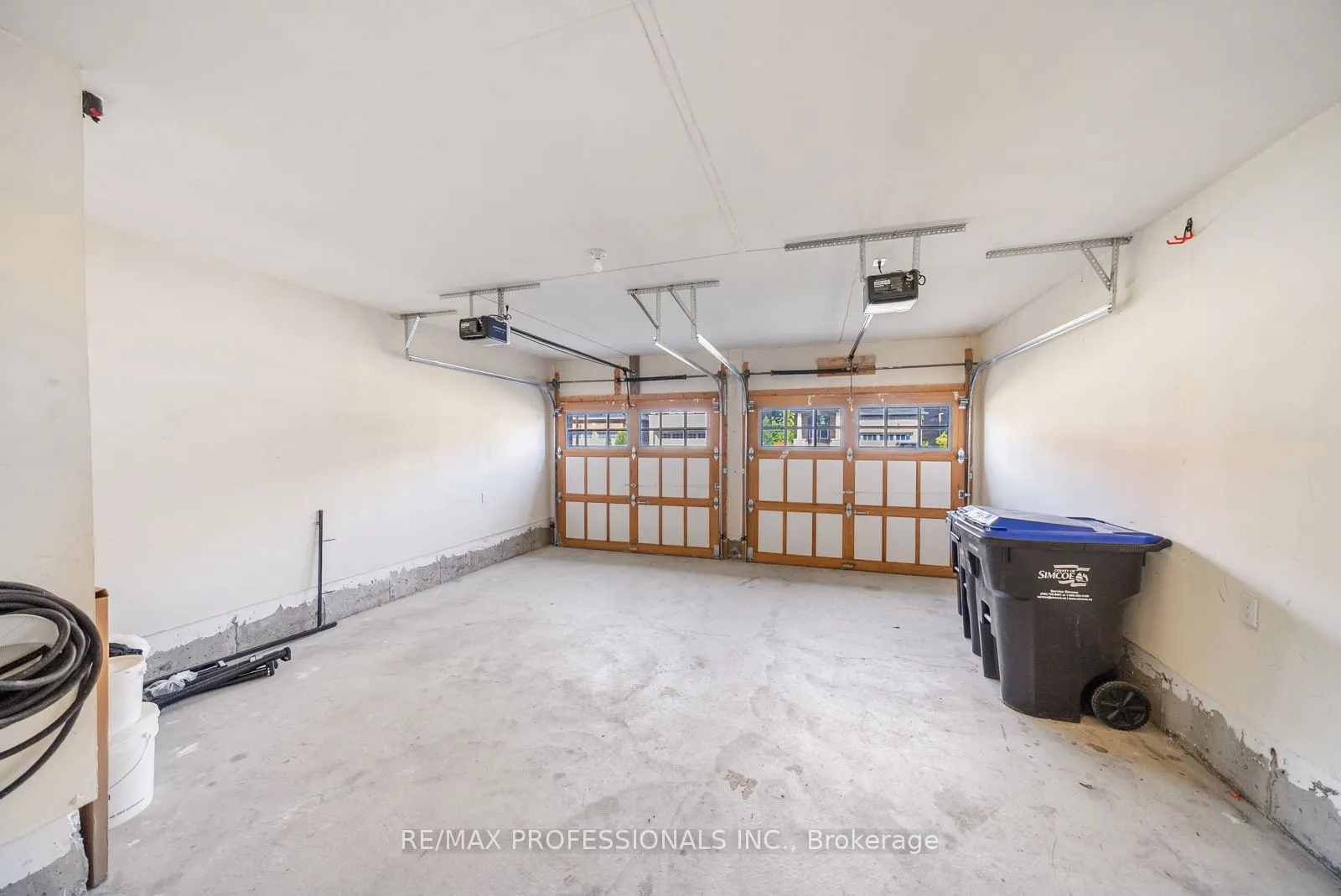 1017 Abram Court