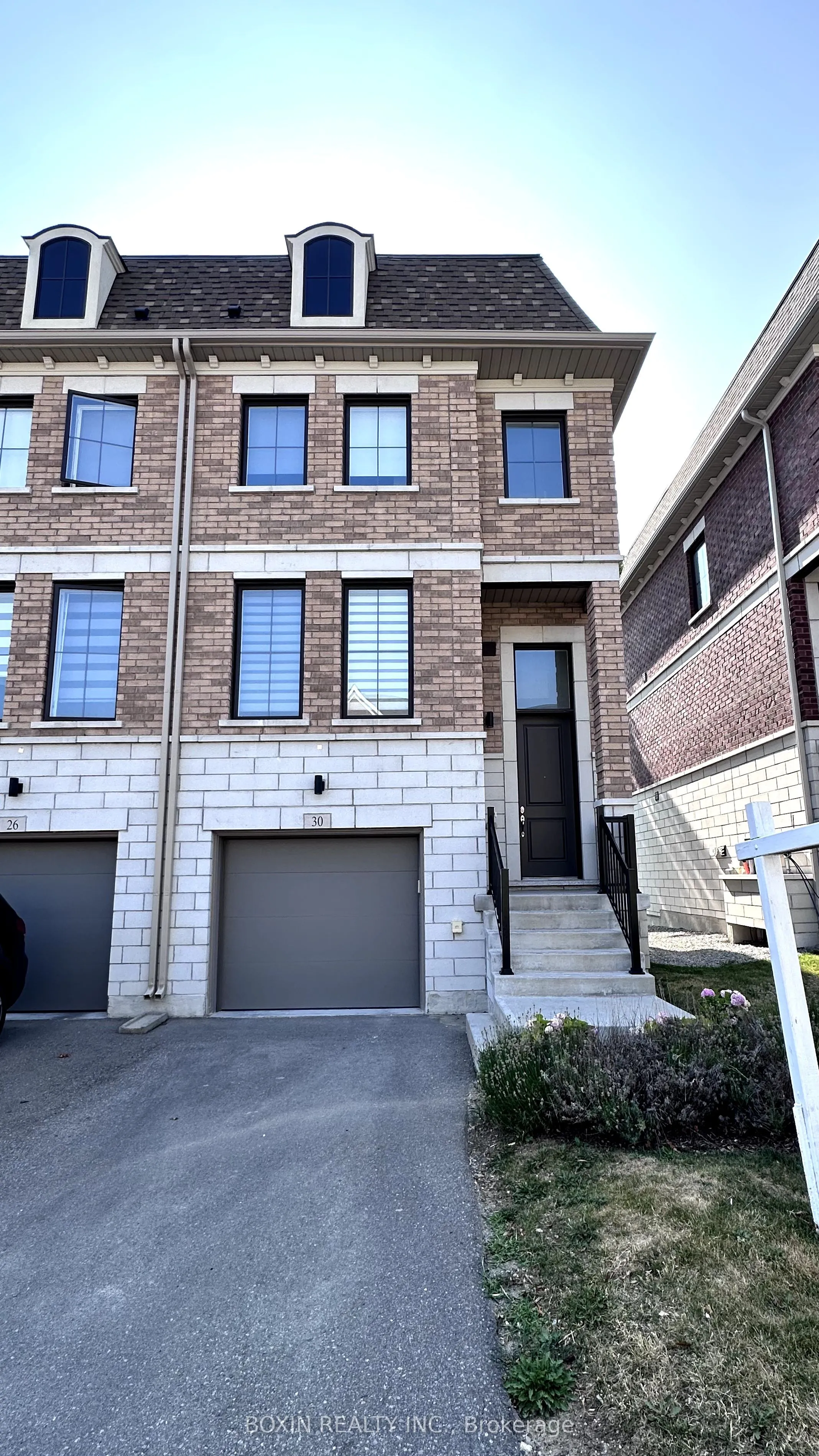 30 Seacoasts Circle
