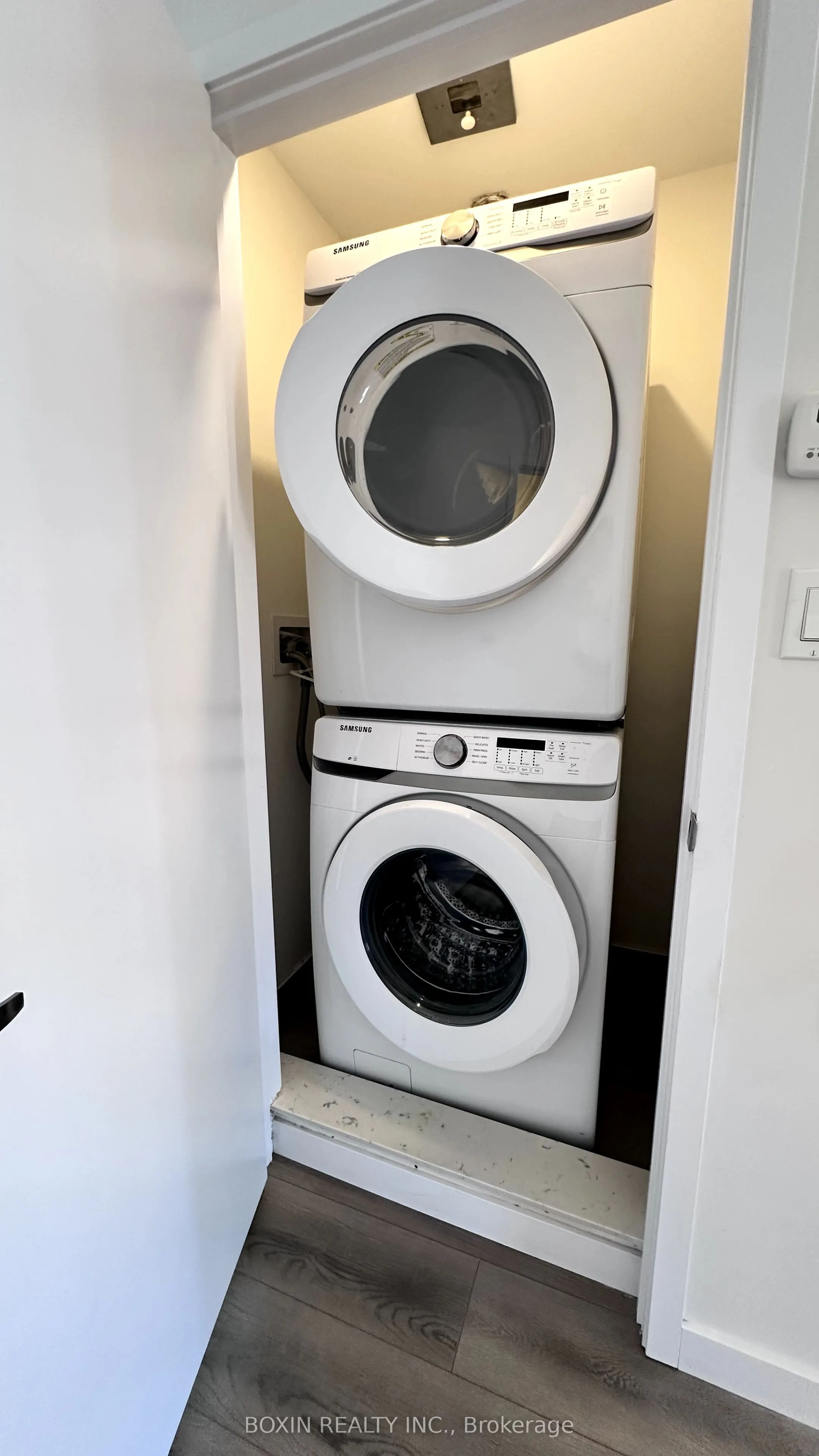 30 Seacoasts Circle
