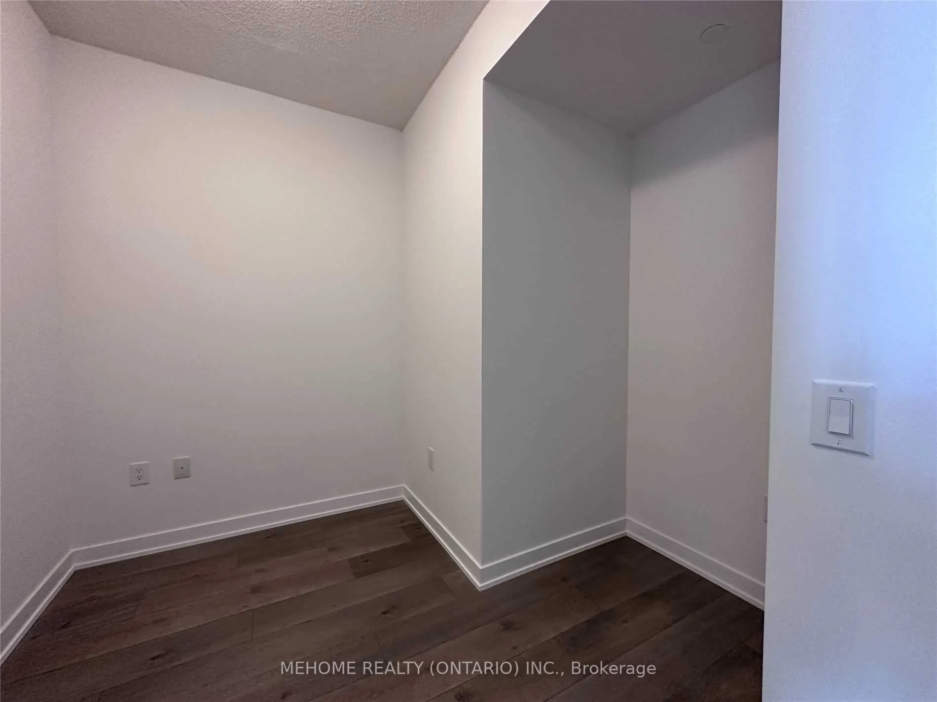 38 Honeycrisp Crescent, #1107
