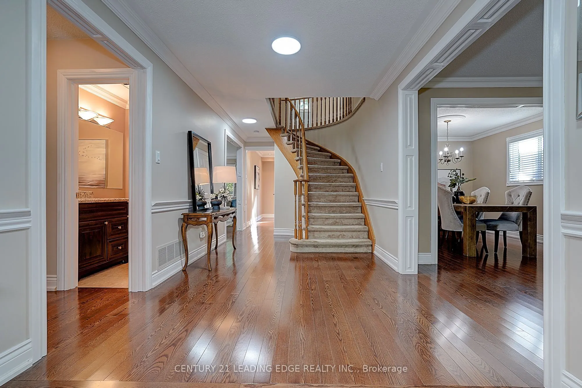 27 Sawyer Crescent