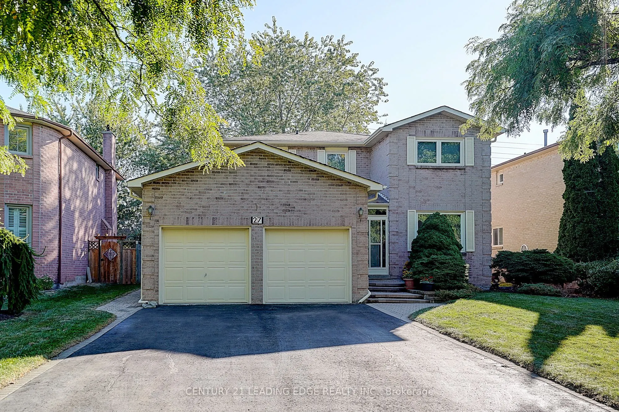 27 Sawyer Crescent
