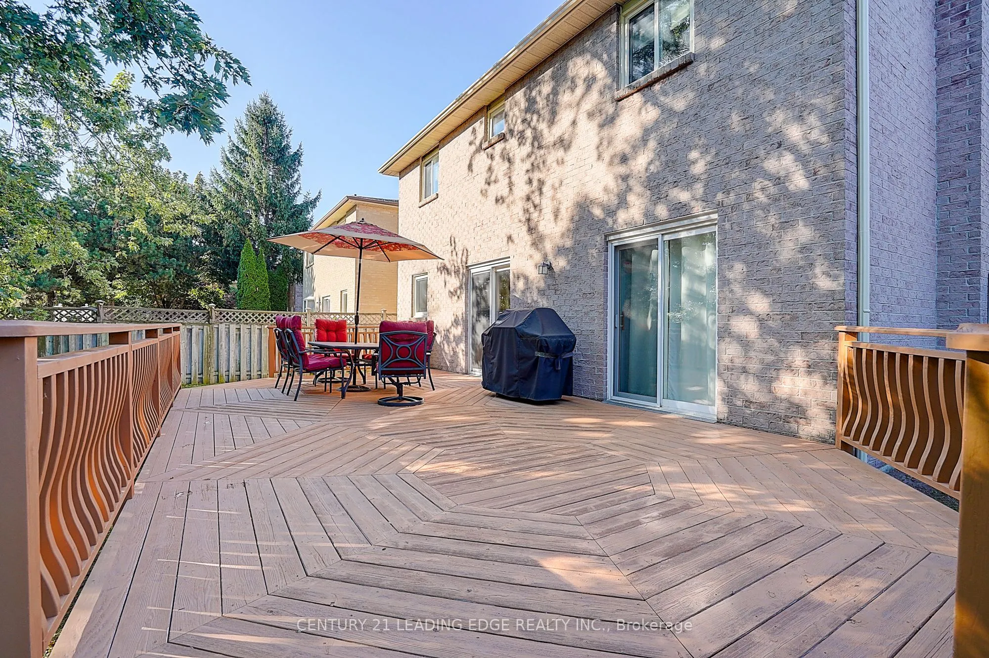 27 Sawyer Crescent