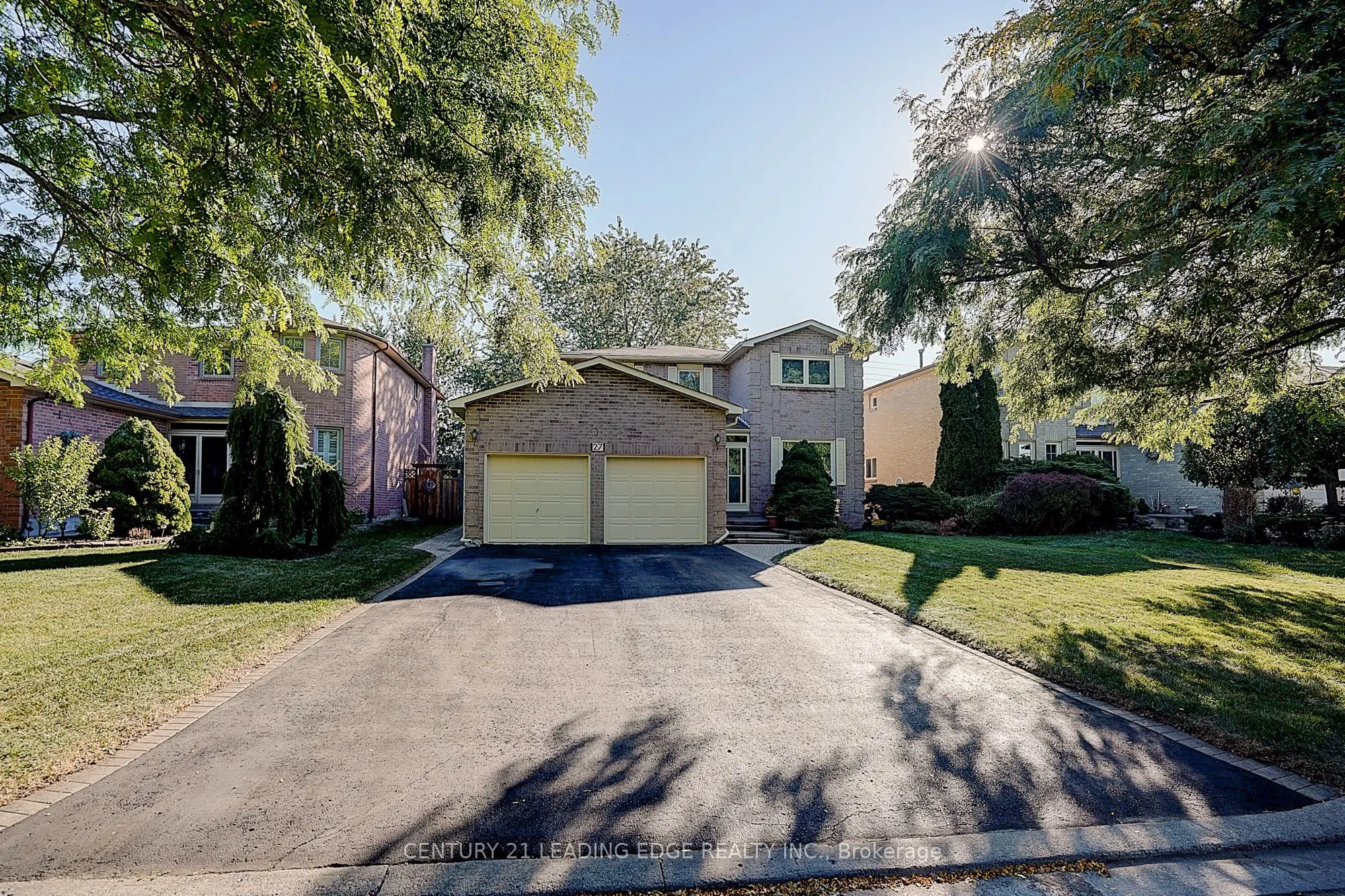 27 Sawyer Crescent