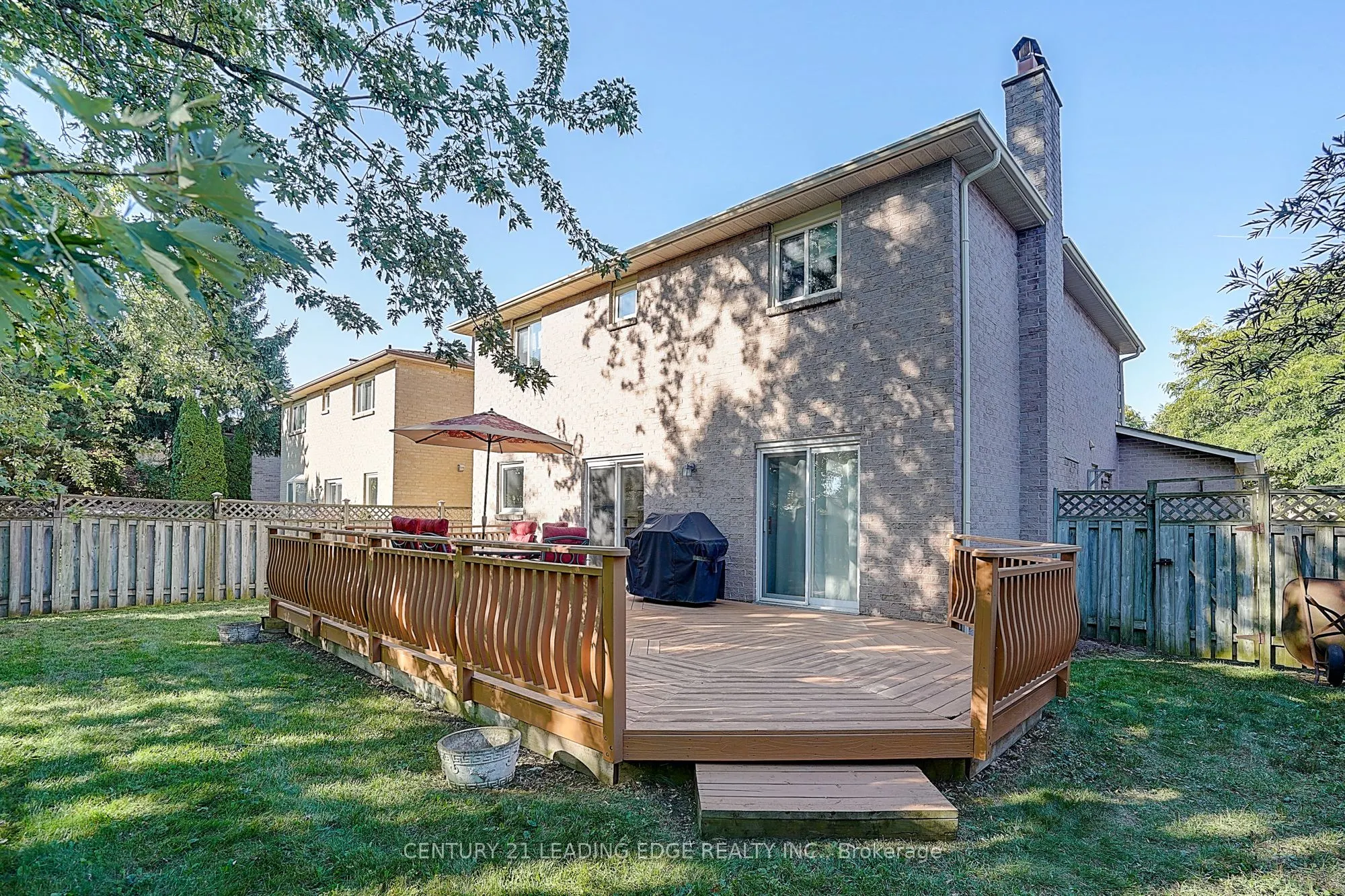 27 Sawyer Crescent
